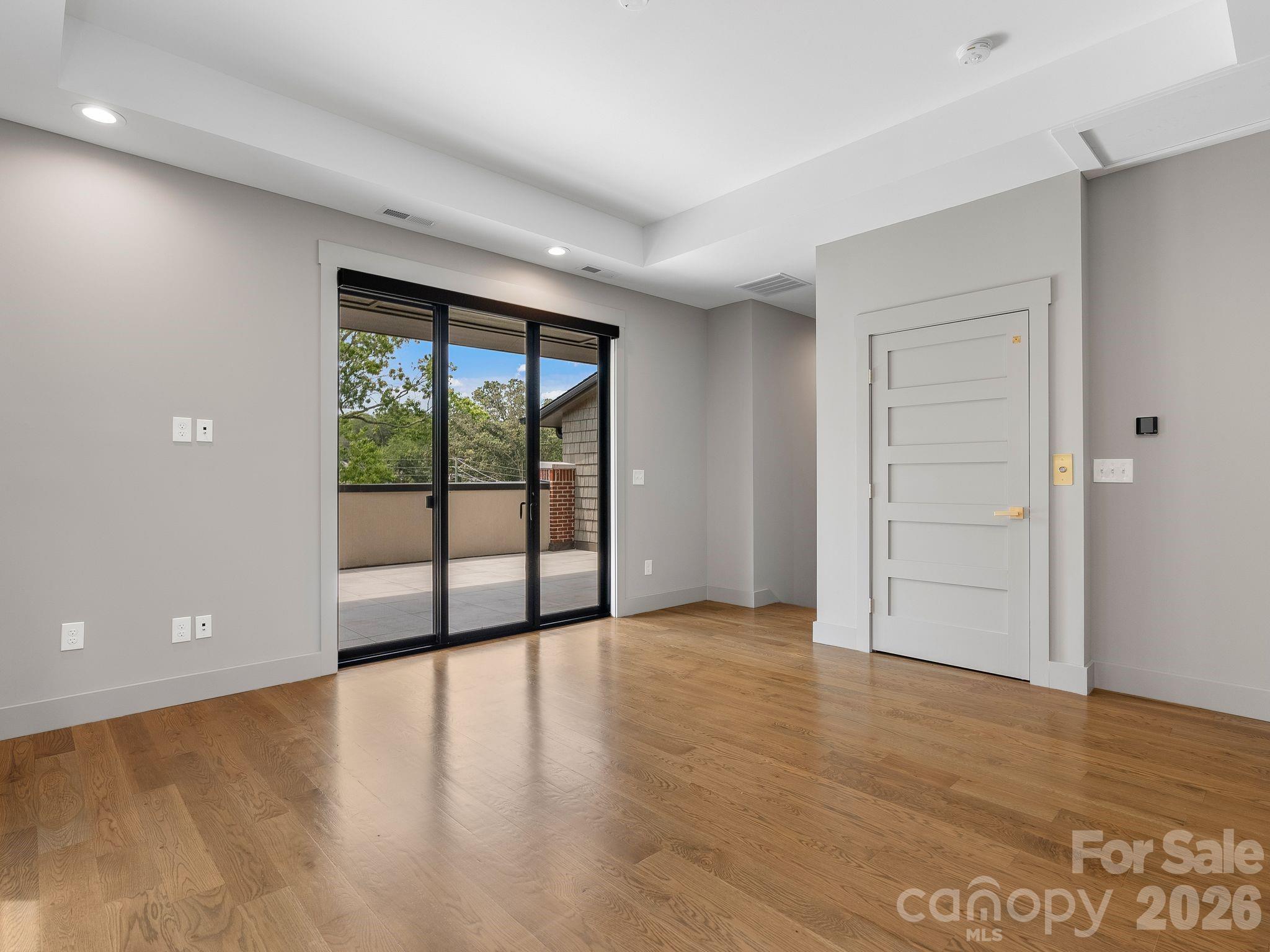 229 Broadway Street — Asheville