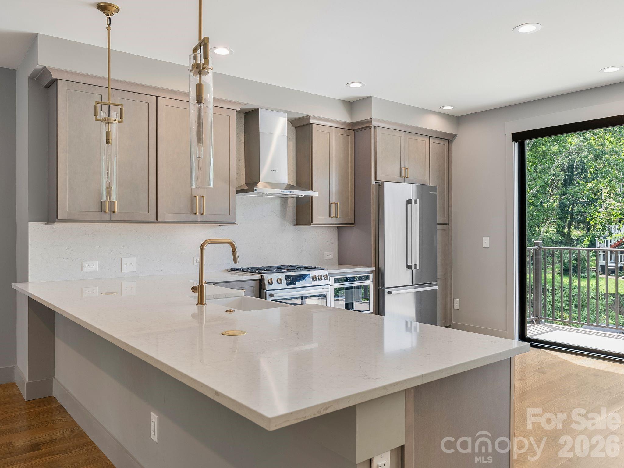 229 Broadway Street — Asheville