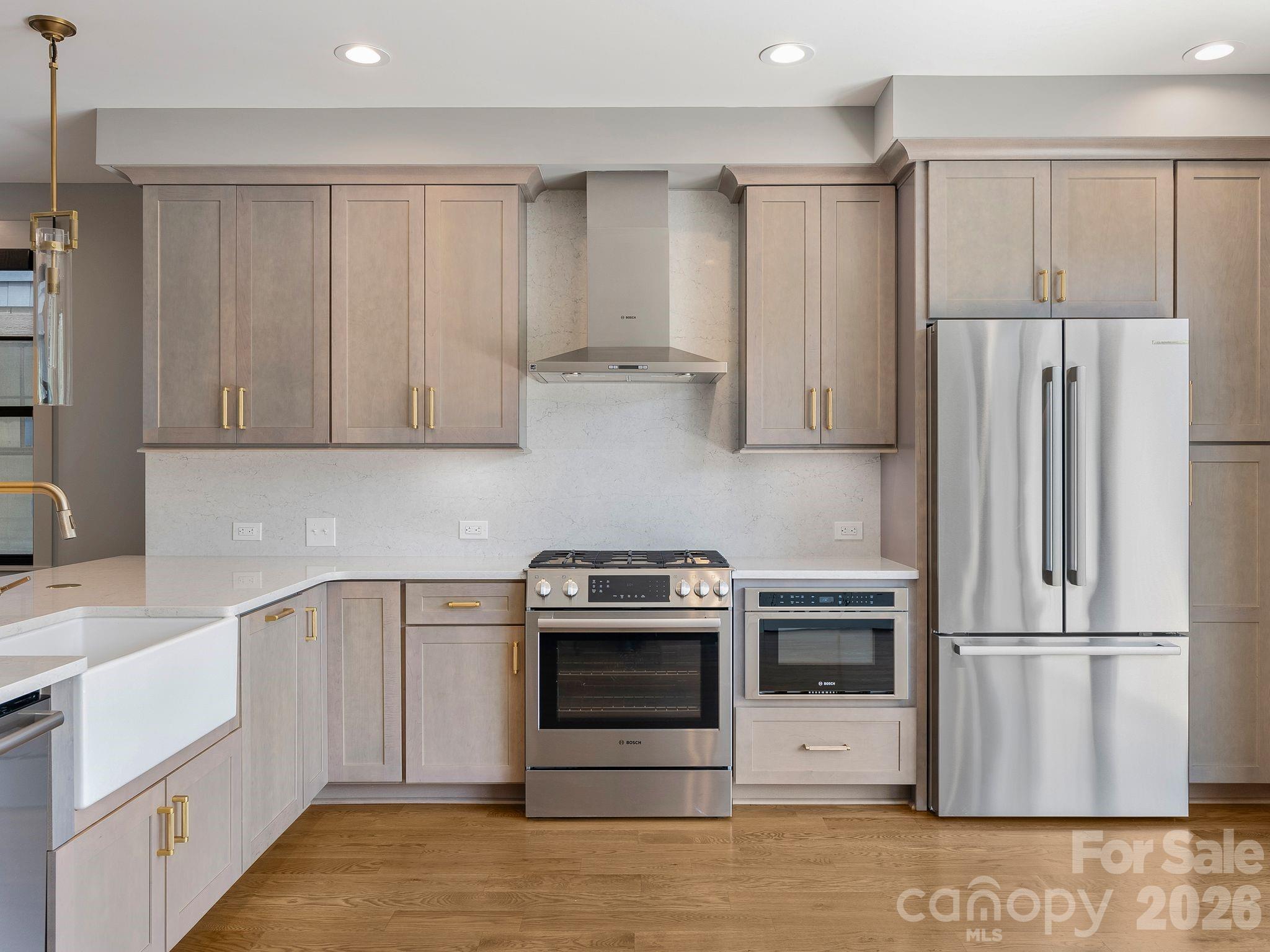 229 Broadway Street — Asheville