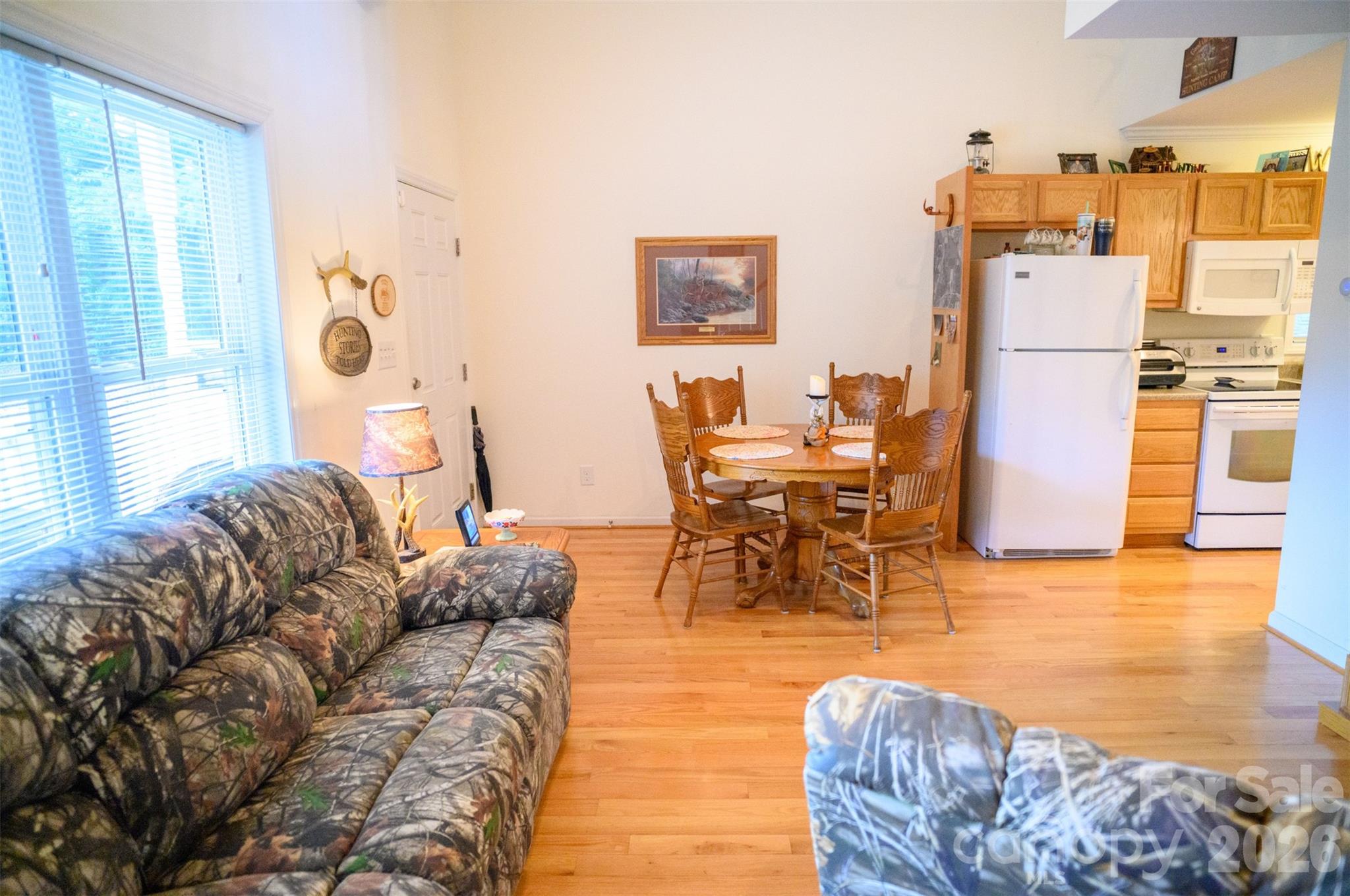 6917 Walnut Grove Church Road — Hurdle Mills