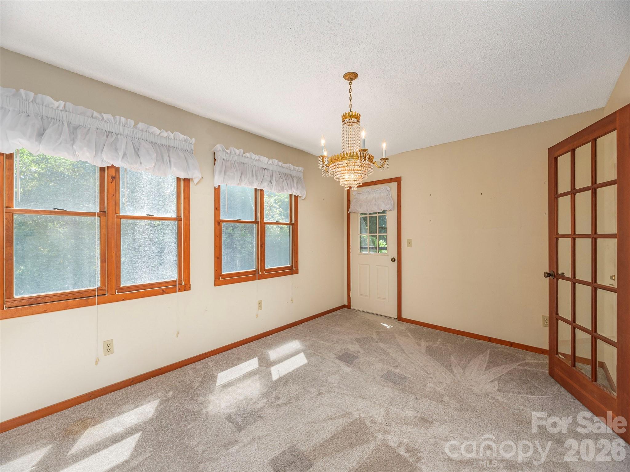 1575 Red Maple Drive — Waynesville