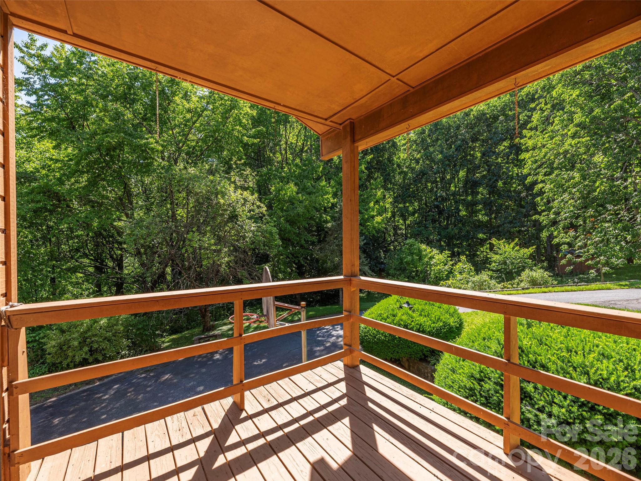 1575 Red Maple Drive — Waynesville
