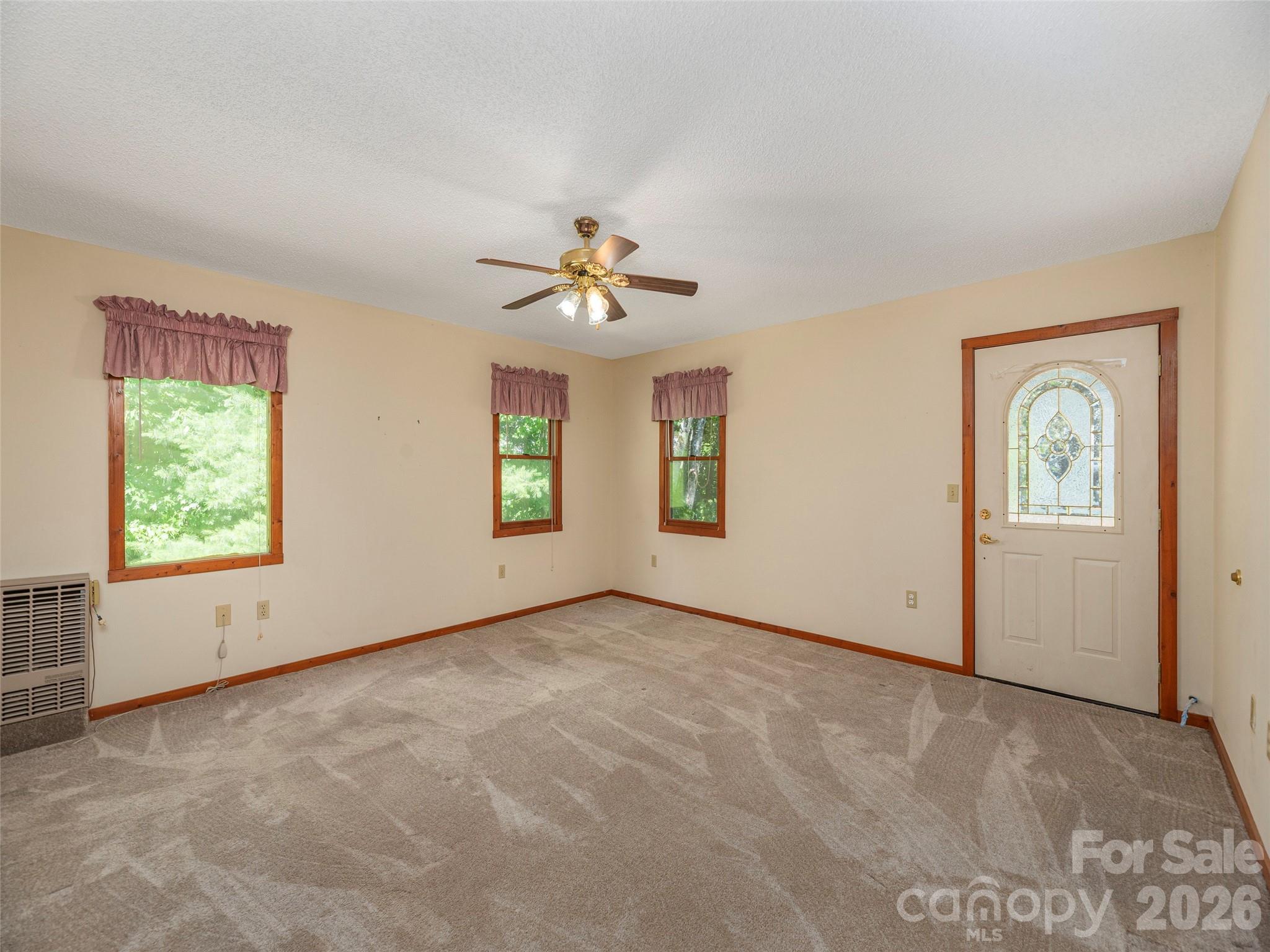 1575 Red Maple Drive — Waynesville