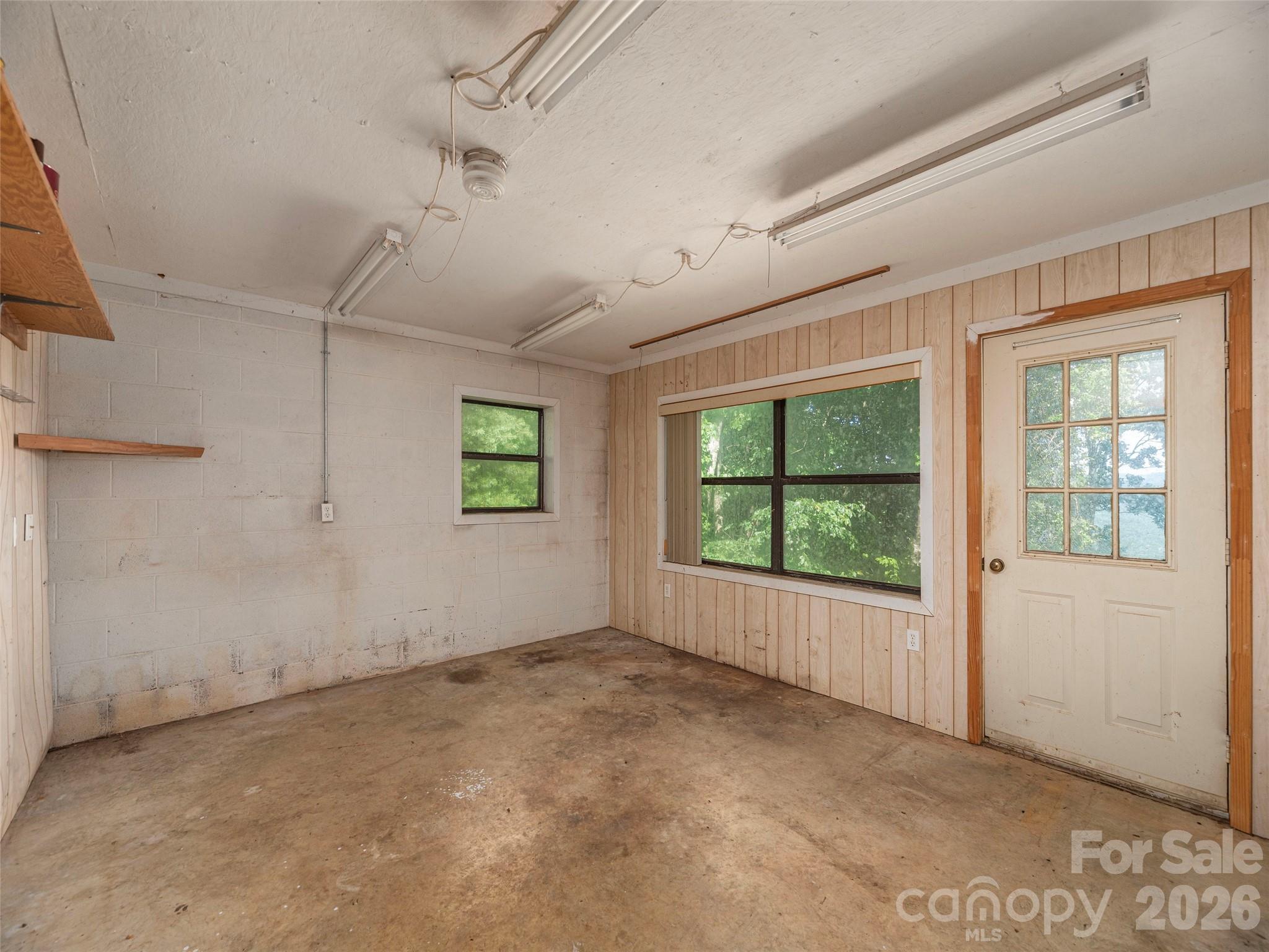 1575 Red Maple Drive — Waynesville