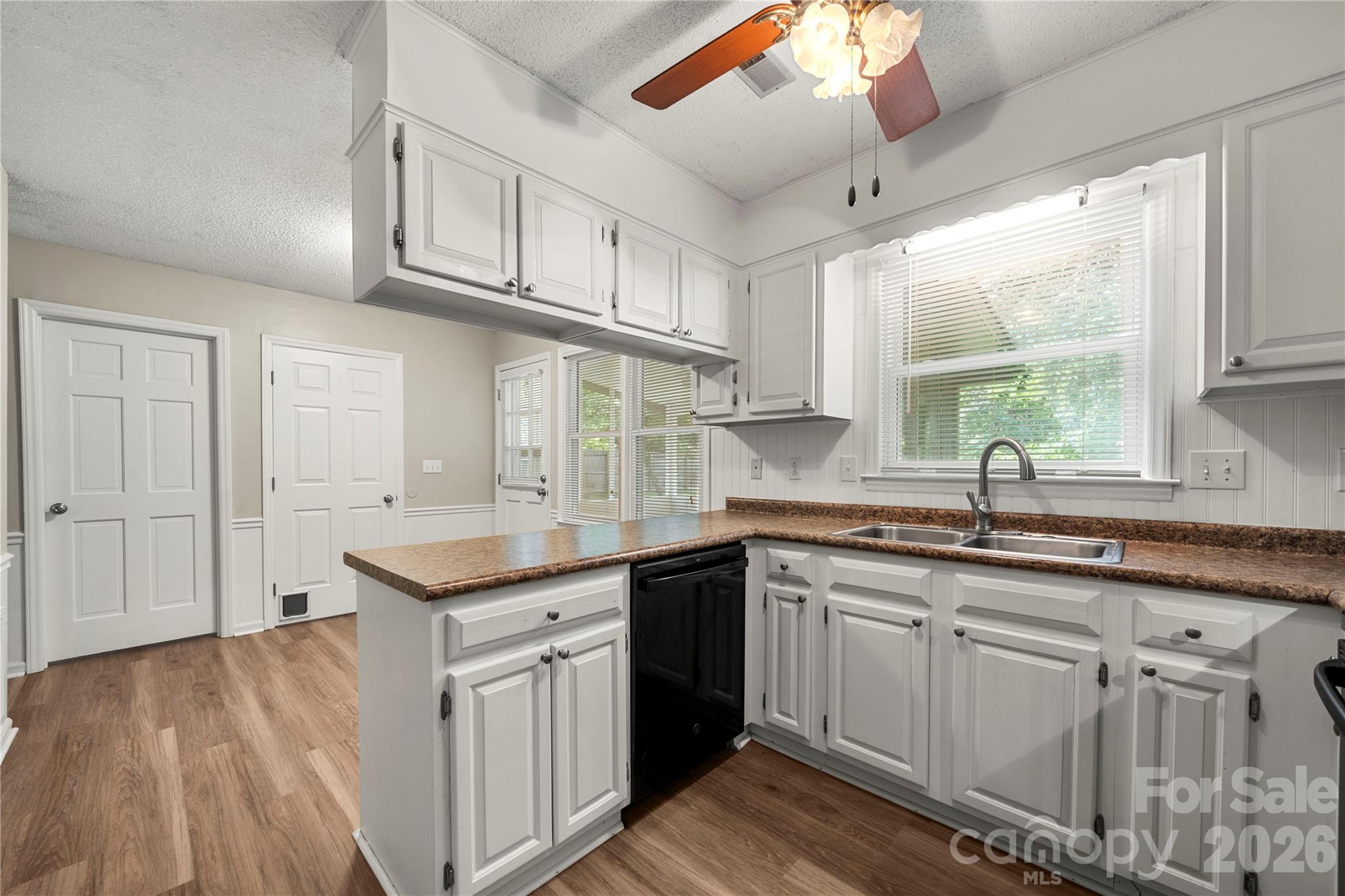 628 Bellows Lane — Charlotte