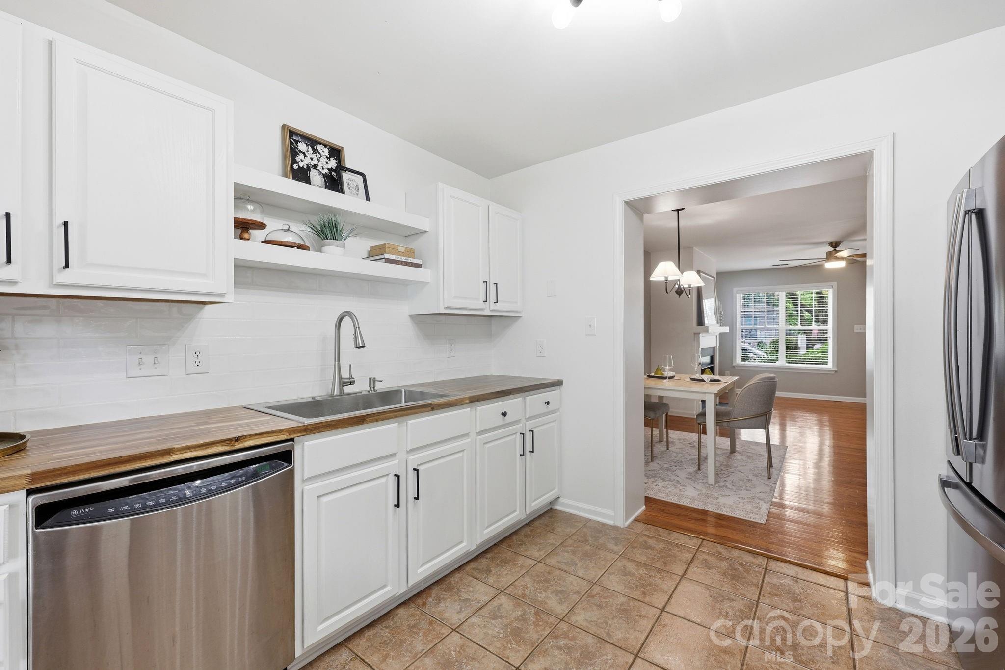 17307 Villanova Road — Huntersville