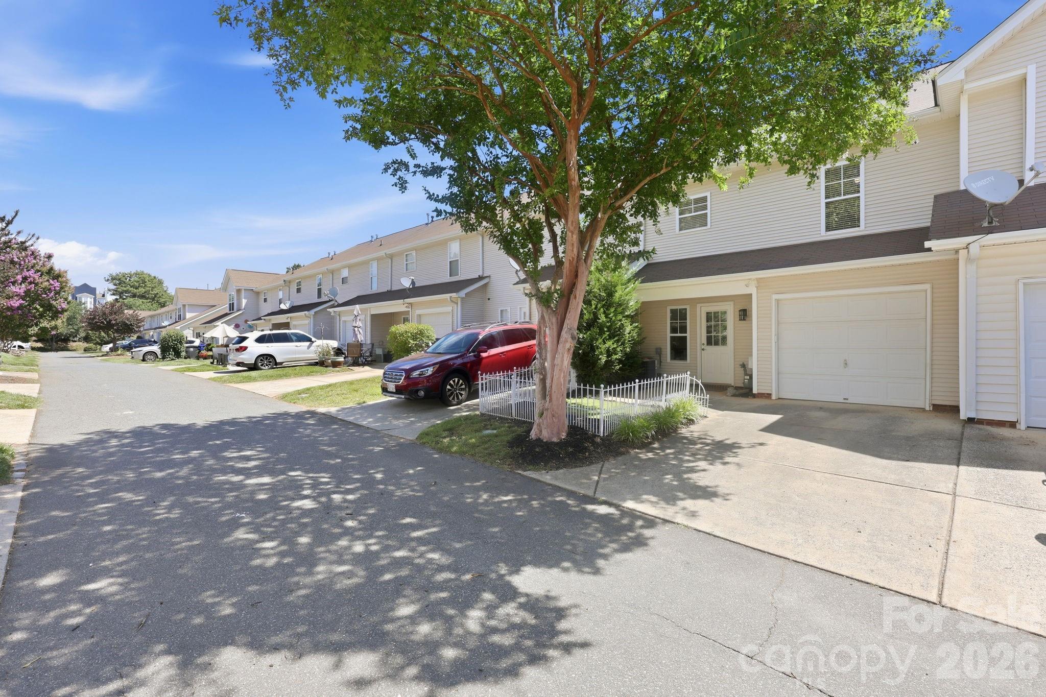 17307 Villanova Road — Huntersville