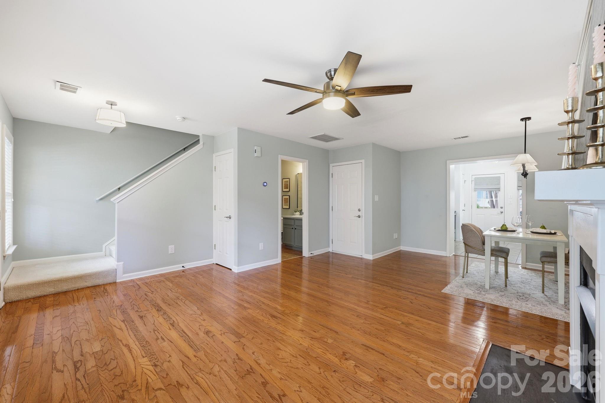17307 Villanova Road — Huntersville