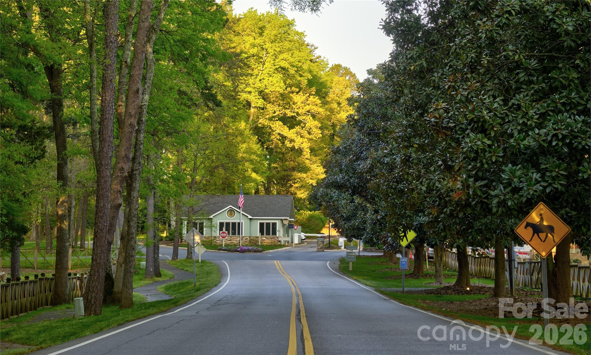 18 Shipmaster Court — Lake Wylie
