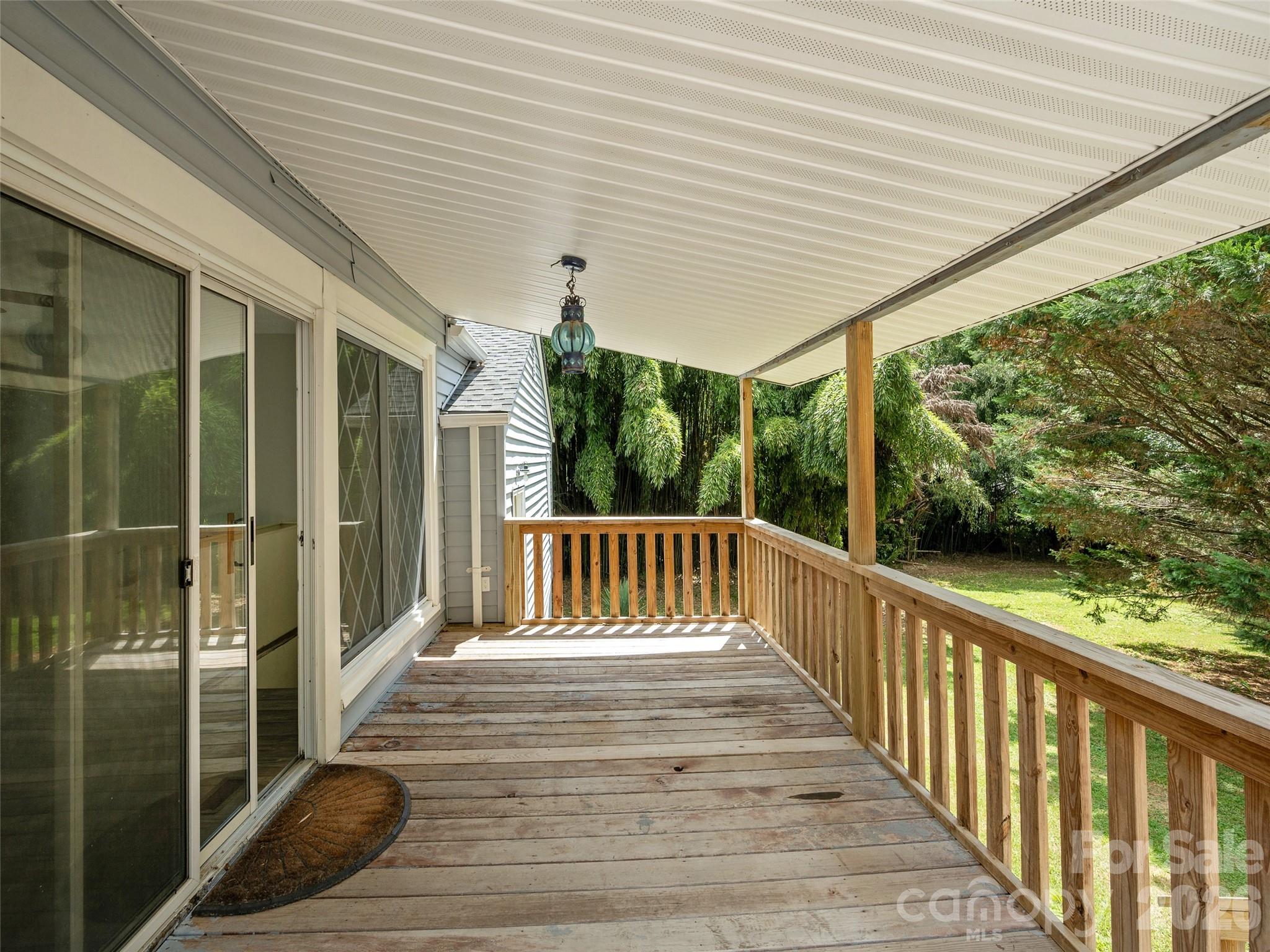 79 Edgewood Drive — Arden