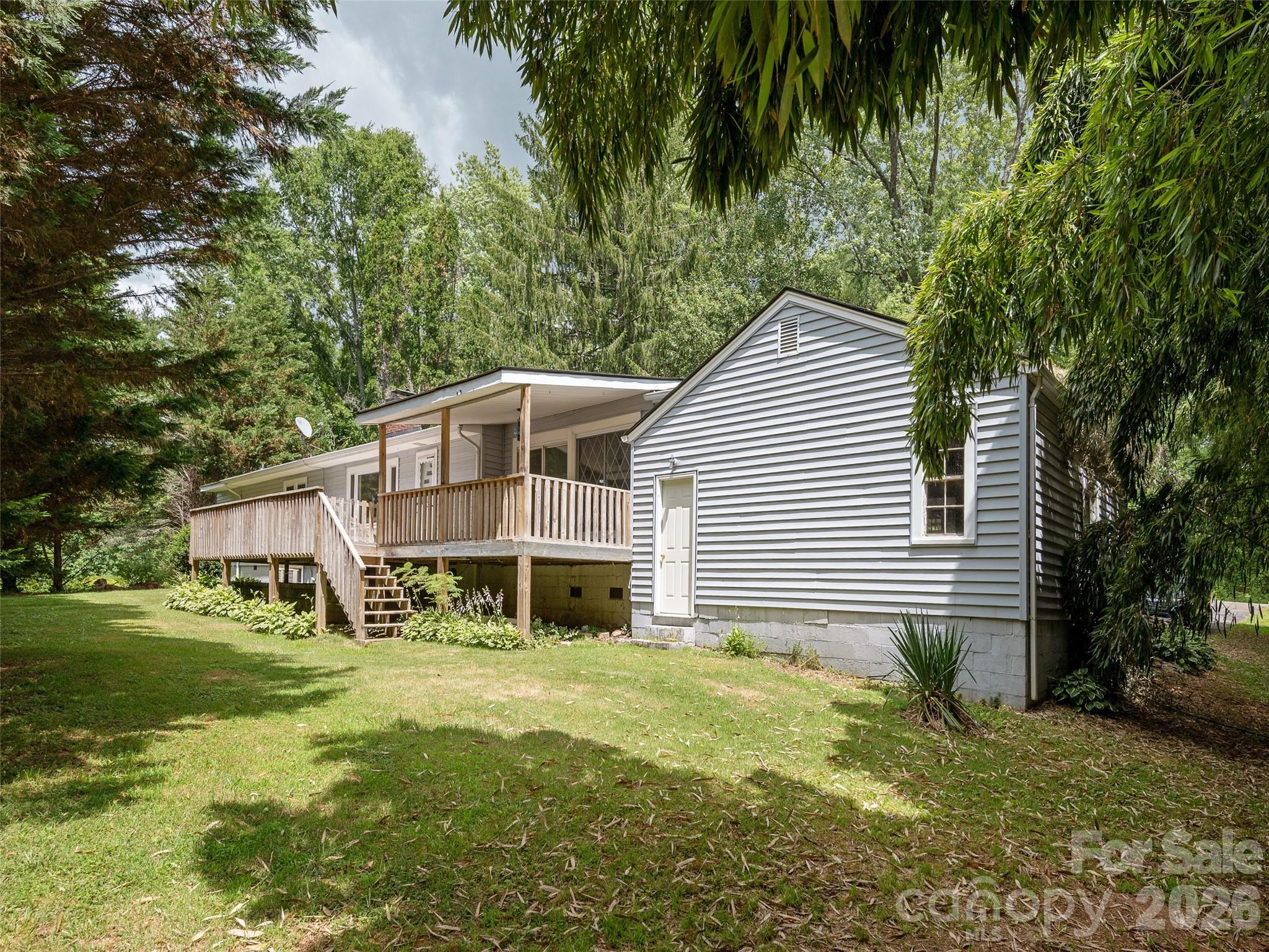 79 Edgewood Drive — Arden