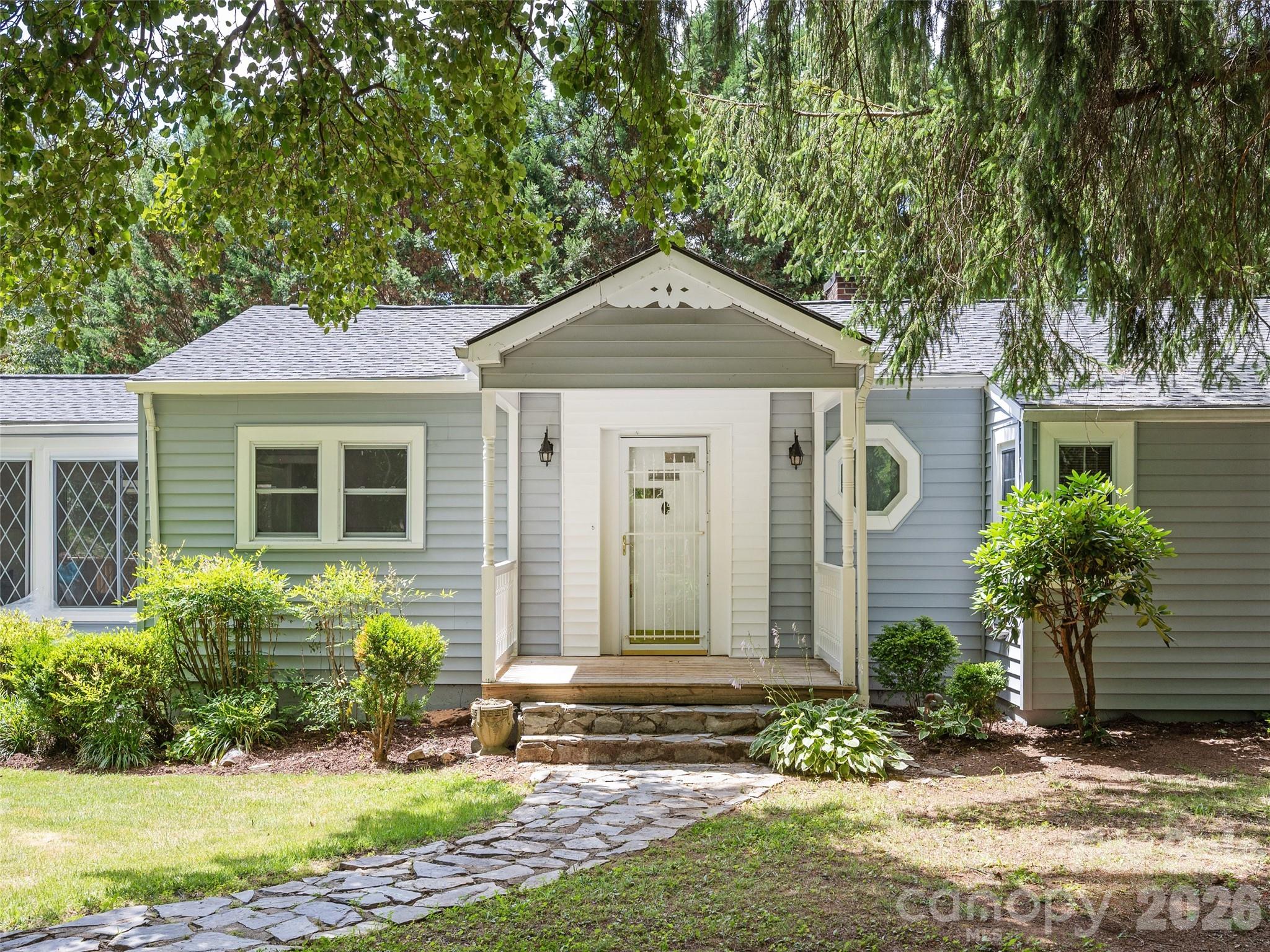 79 Edgewood Drive — Arden