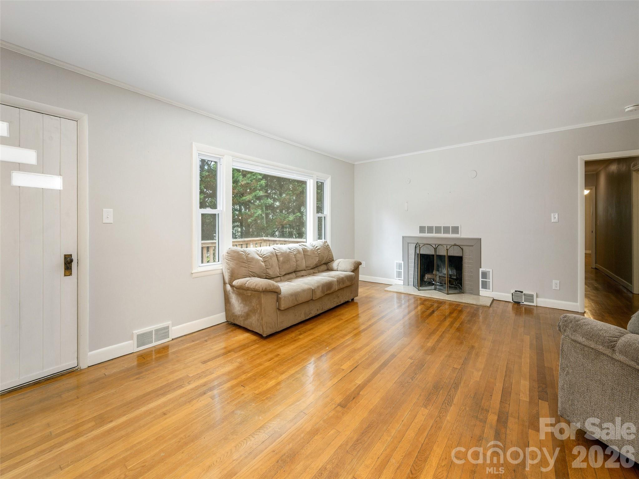 79 Edgewood Drive — Arden