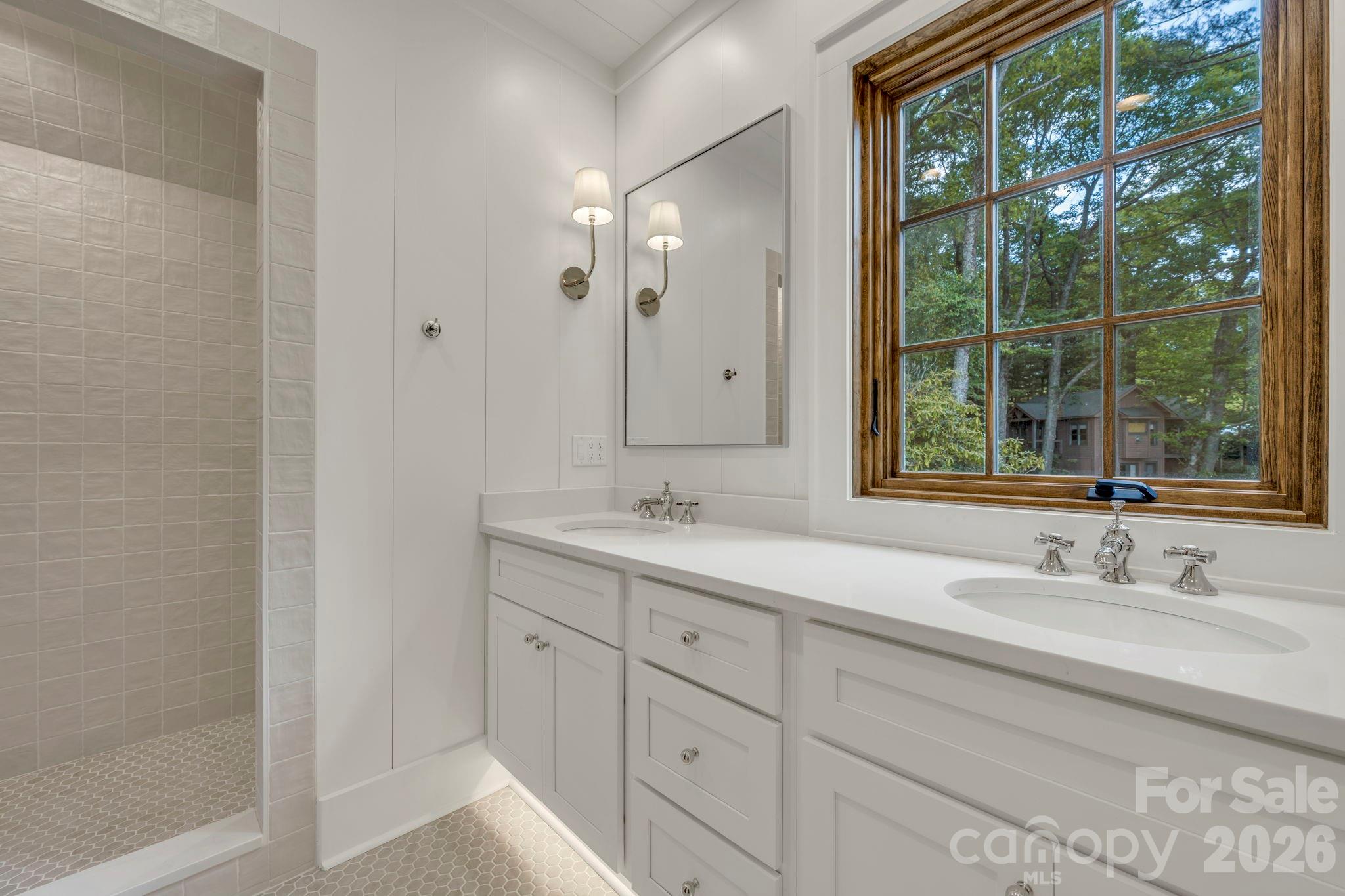 253 Old Boone Road — Blowing Rock