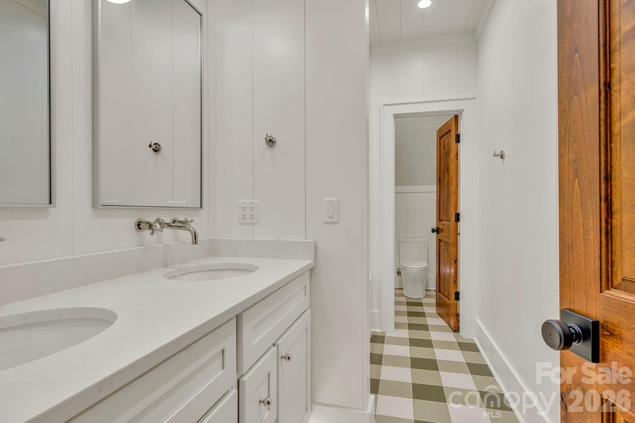 253 Old Boone Road — Blowing Rock