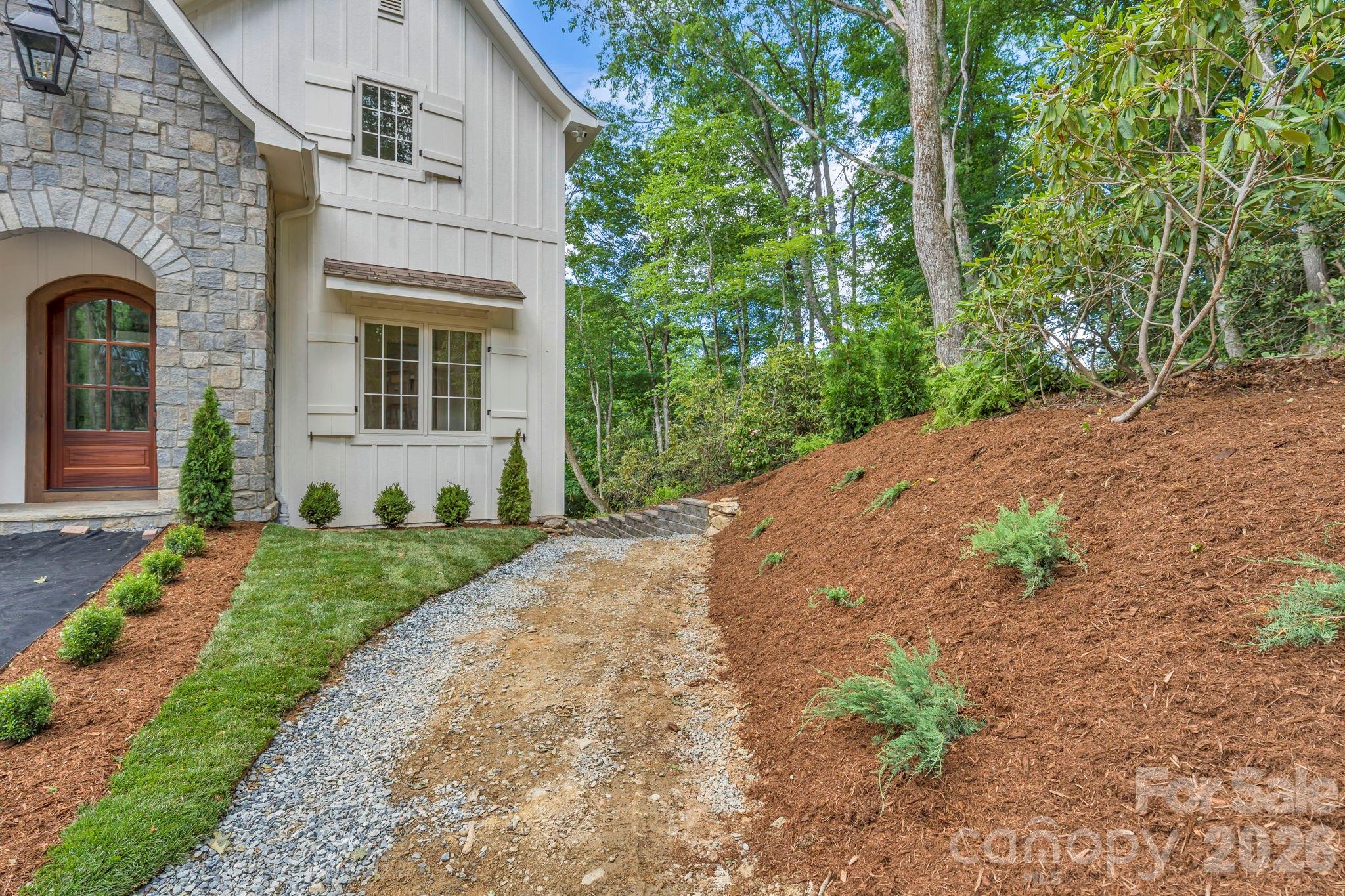 253 Old Boone Road — Blowing Rock