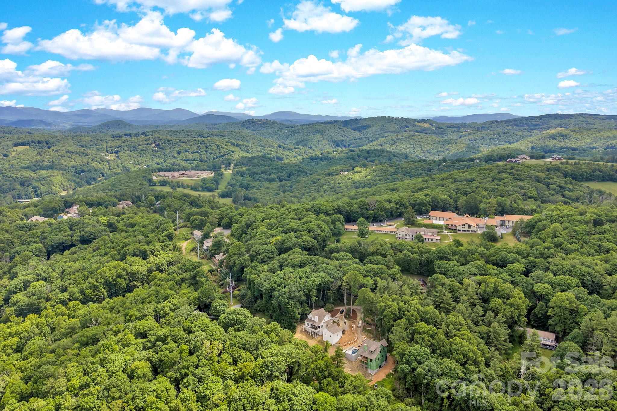 253 Old Boone Road — Blowing Rock