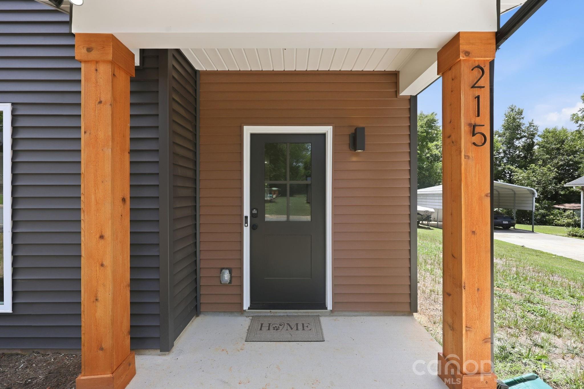 215 Green Street — Salisbury