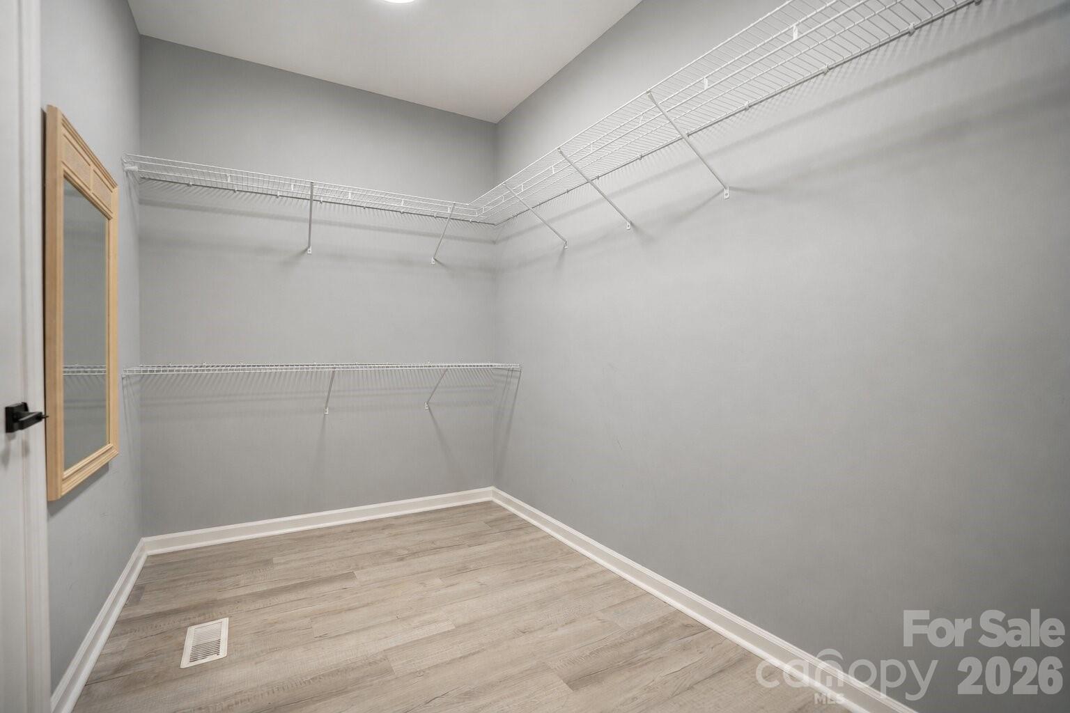 544 30th Avenue NW — Hickory