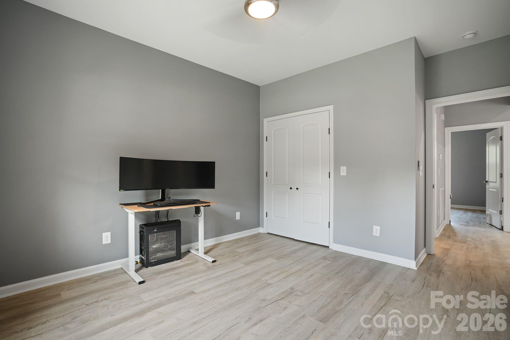 544 30th Avenue NW — Hickory