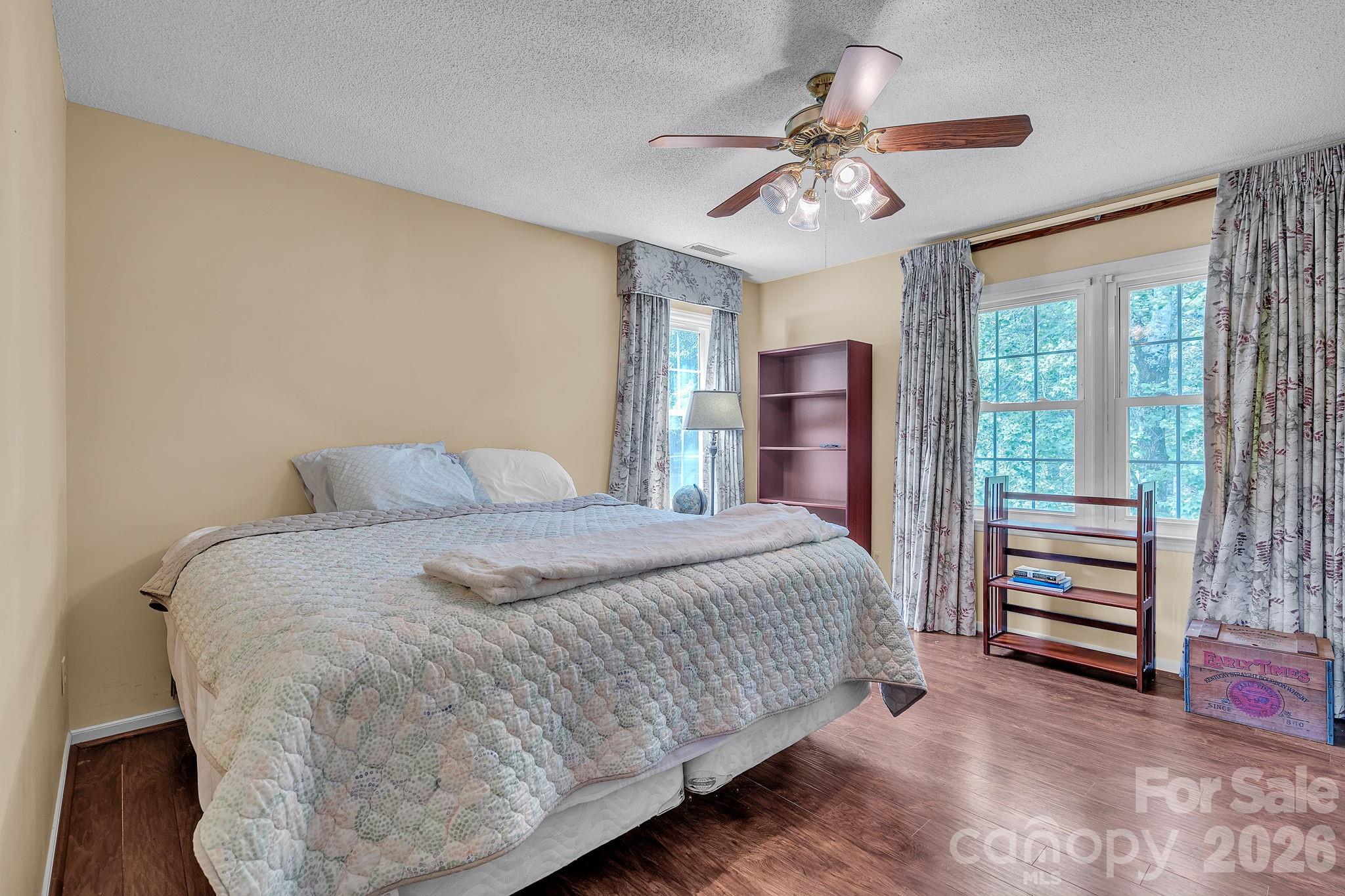 412 Smith Road — Landrum