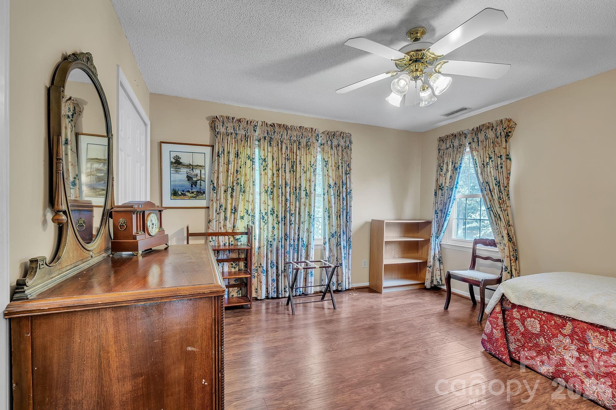 412 Smith Road — Landrum