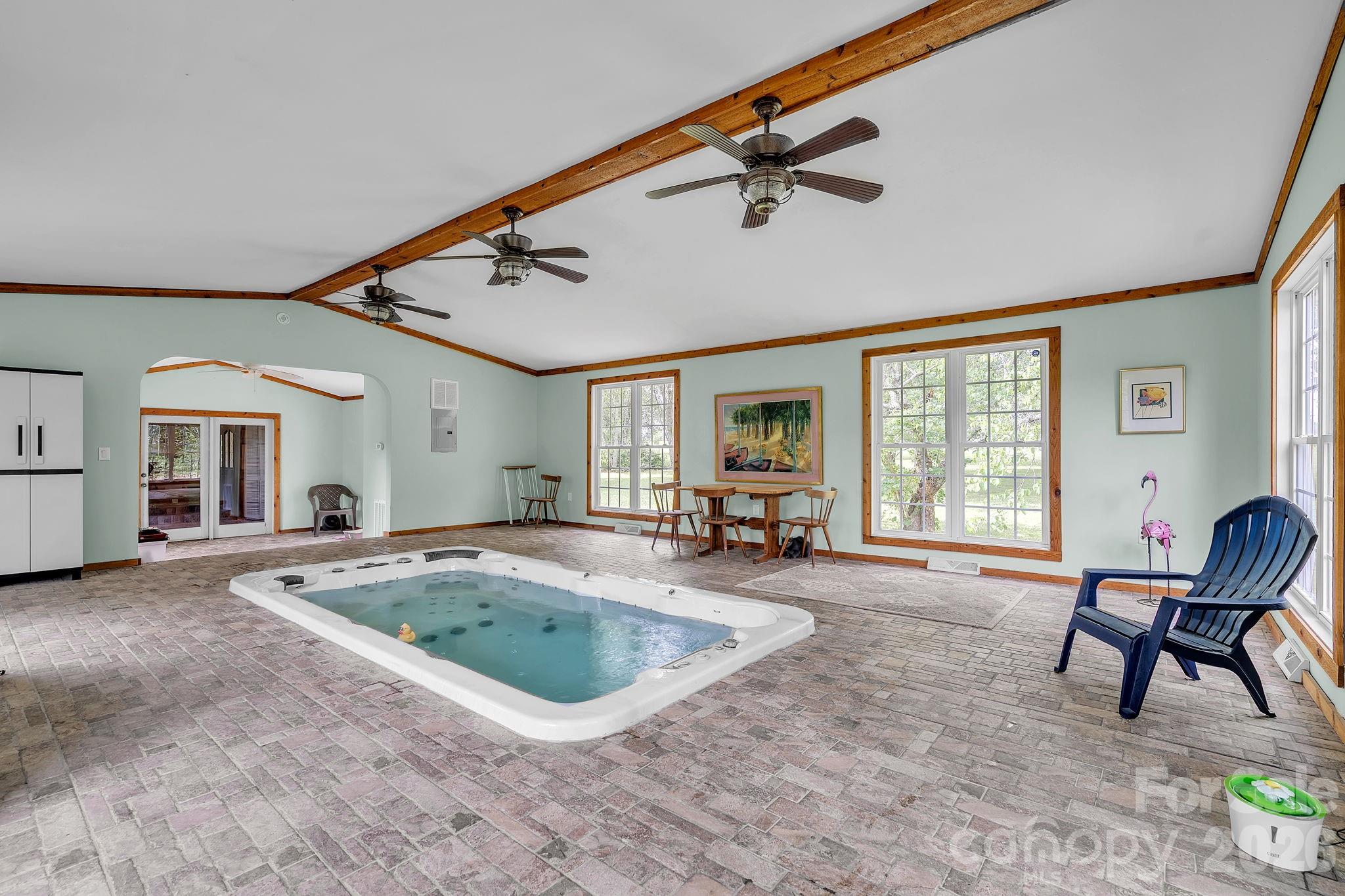 412 Smith Road — Landrum