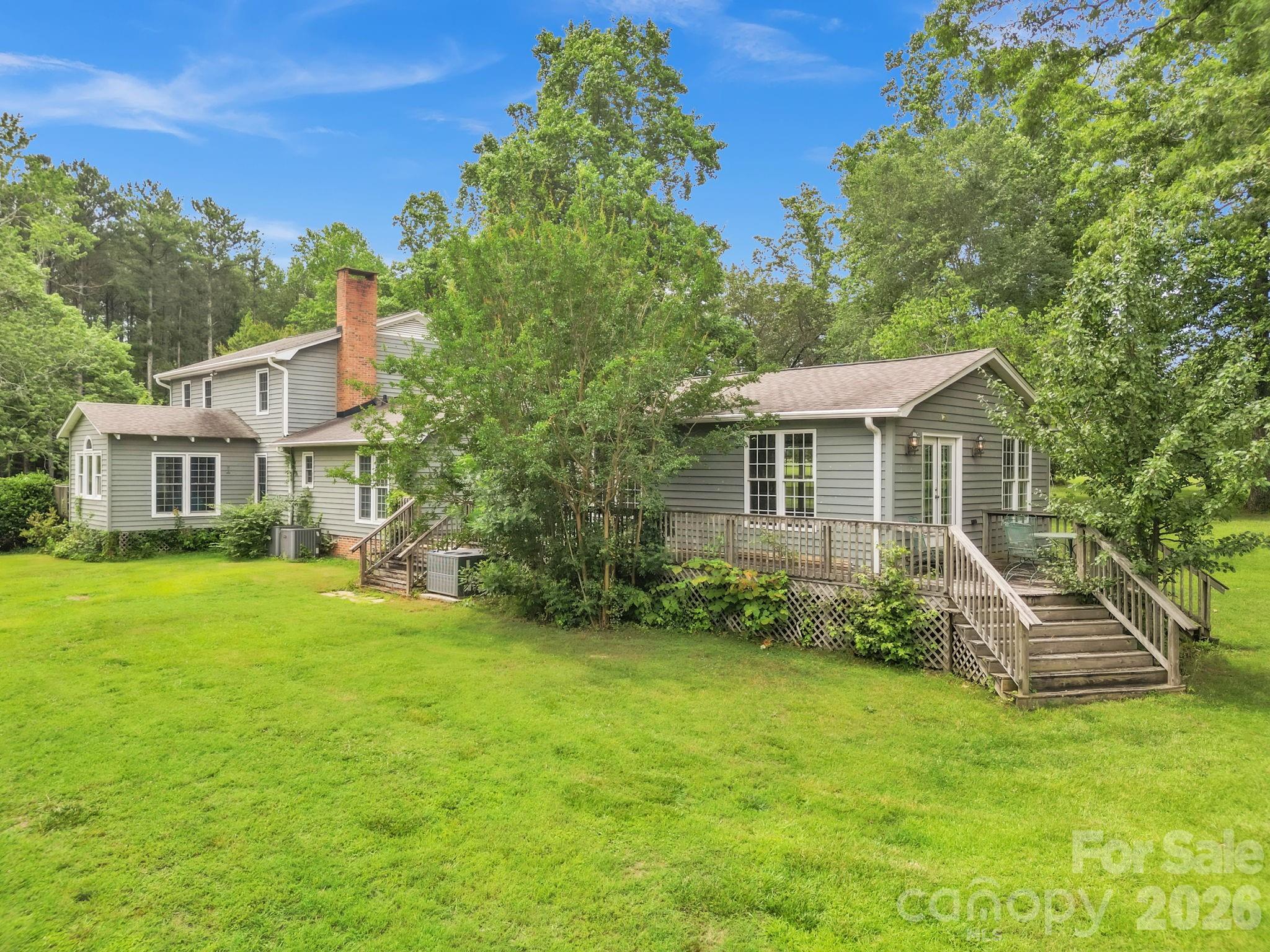 412 Smith Road — Landrum