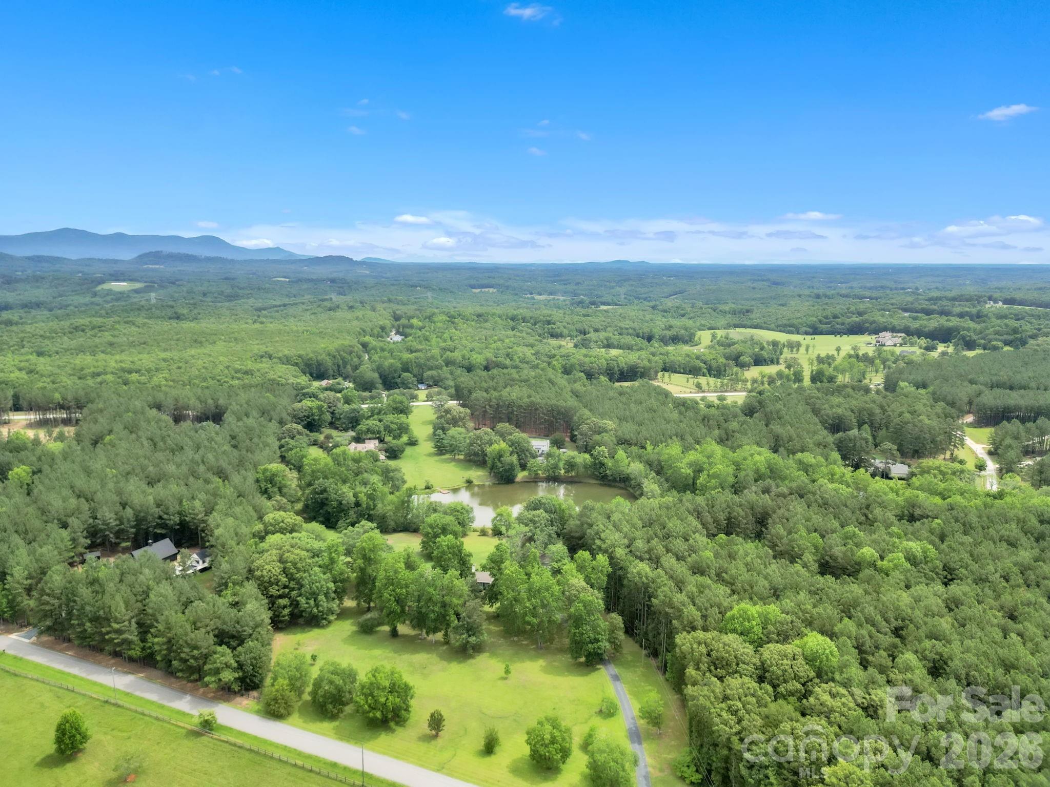 412 Smith Road — Landrum