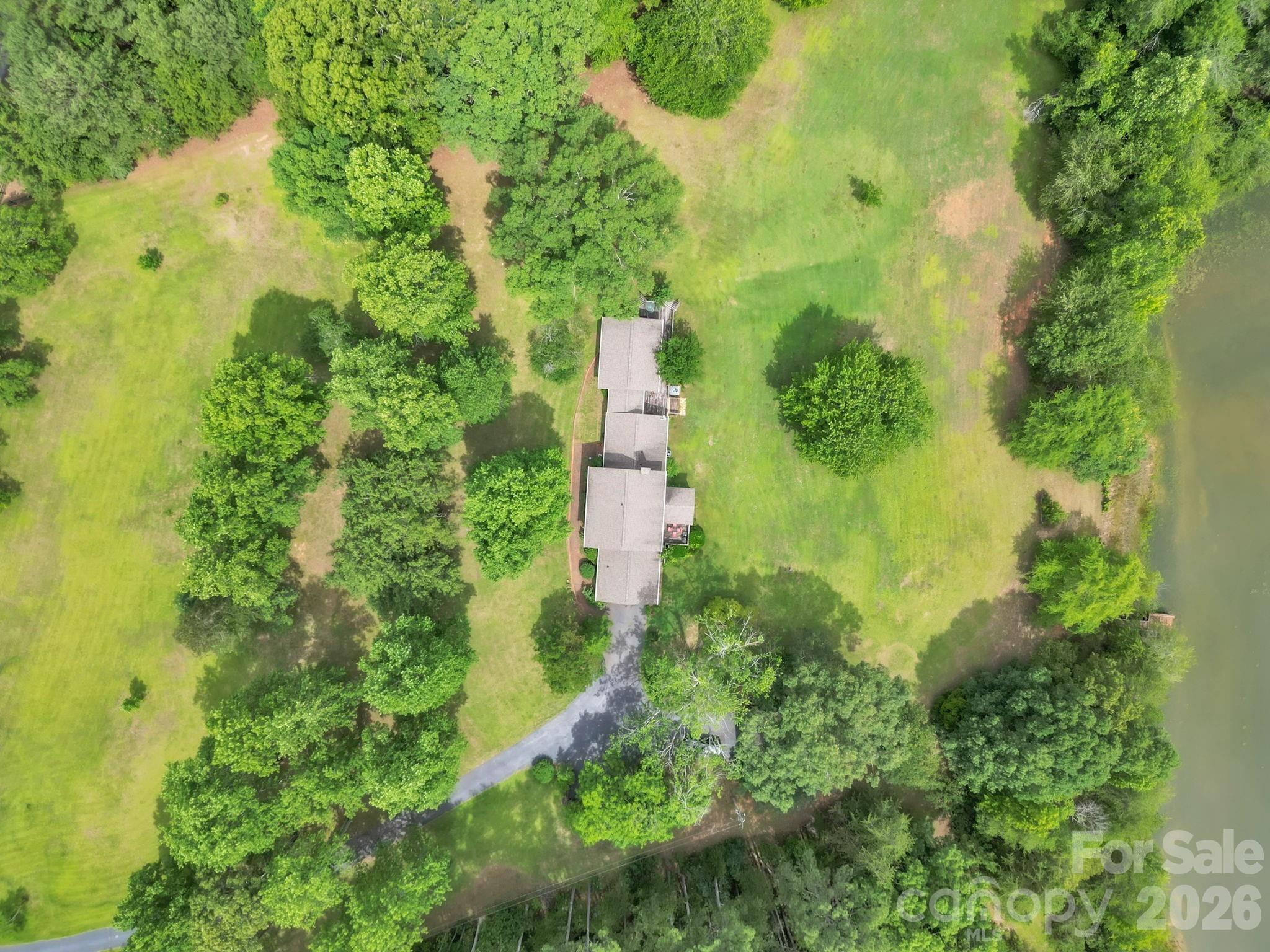 412 Smith Road — Landrum