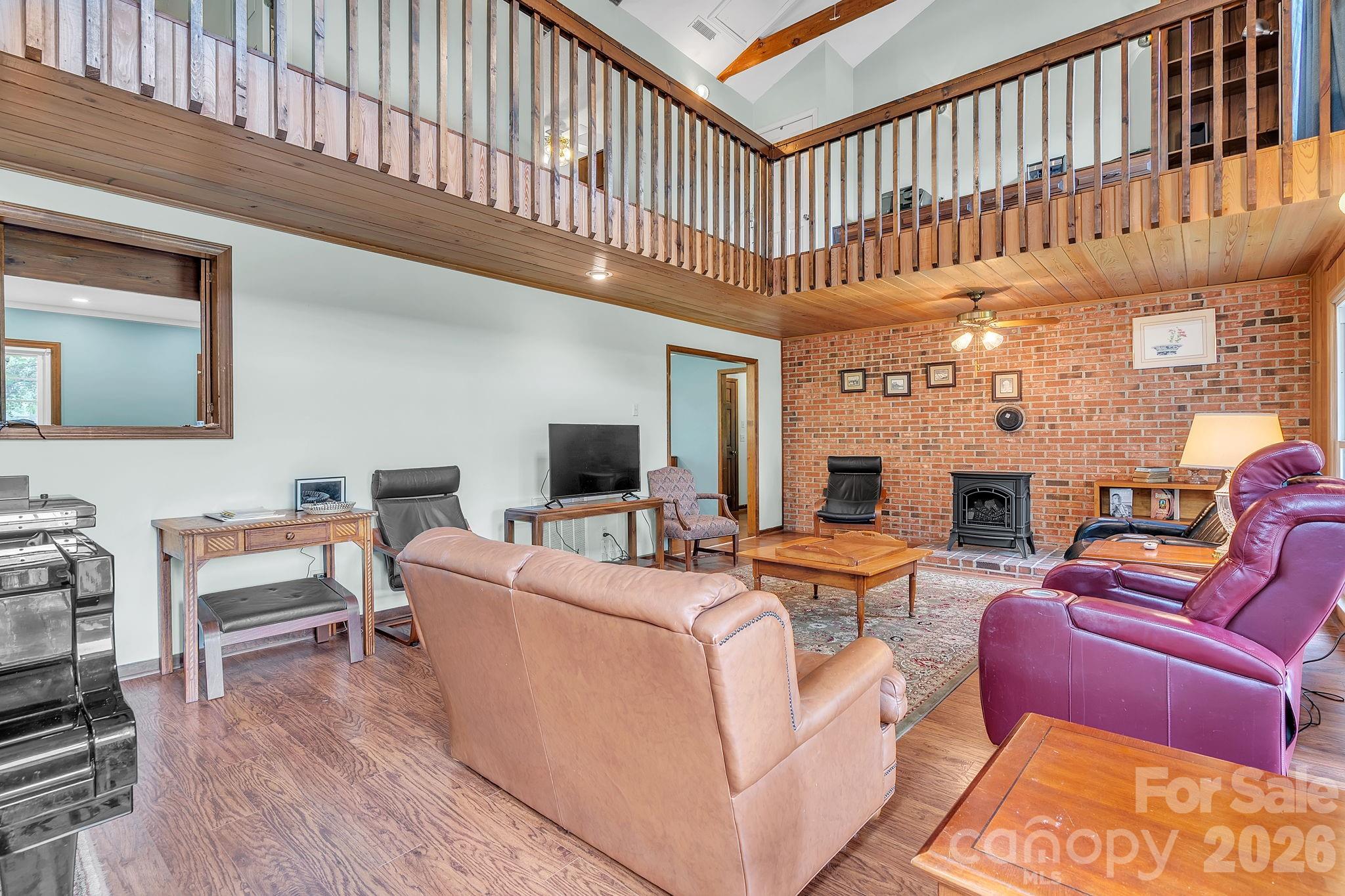 412 Smith Road — Landrum