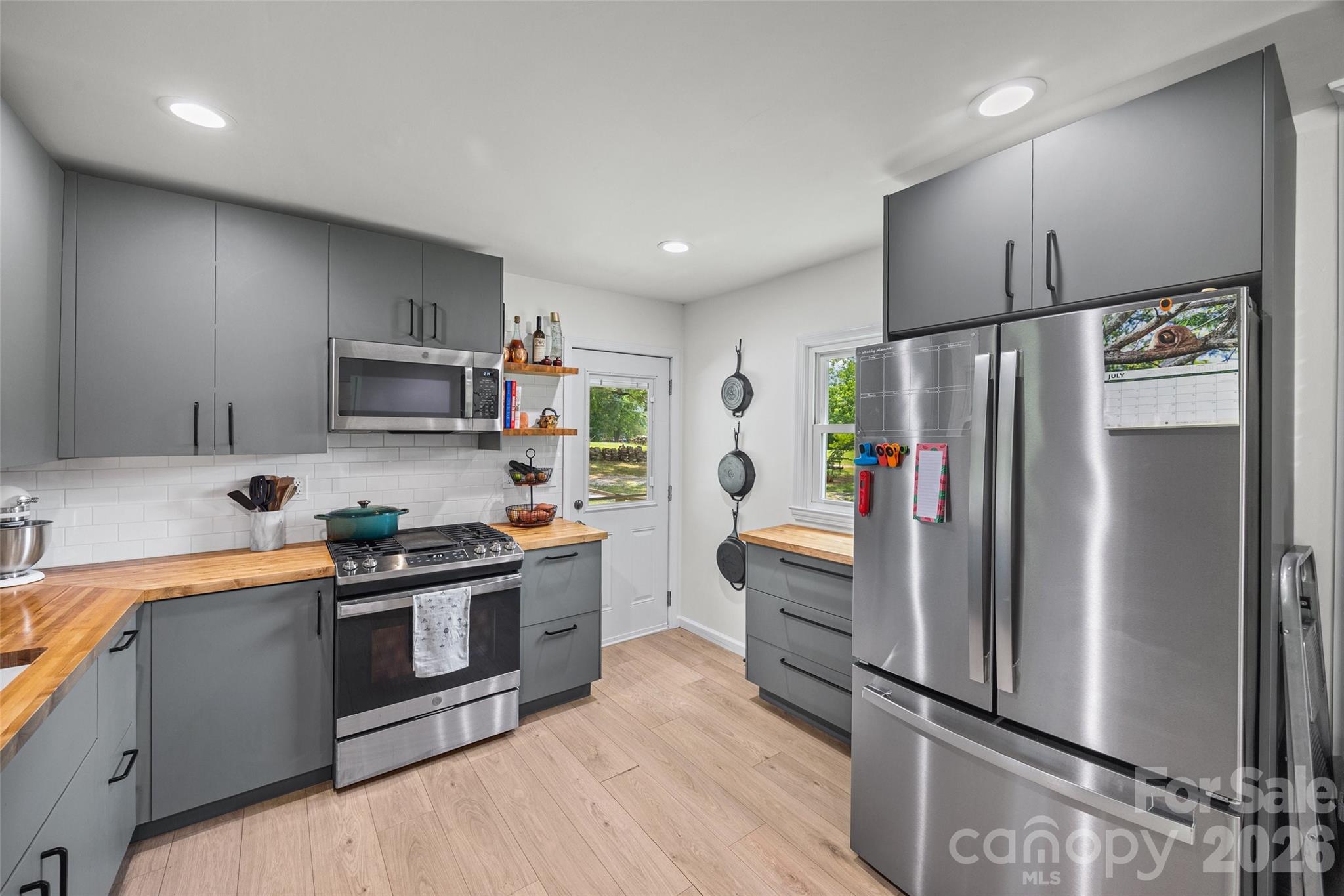 2236 Mountain Gap Road — Richburg