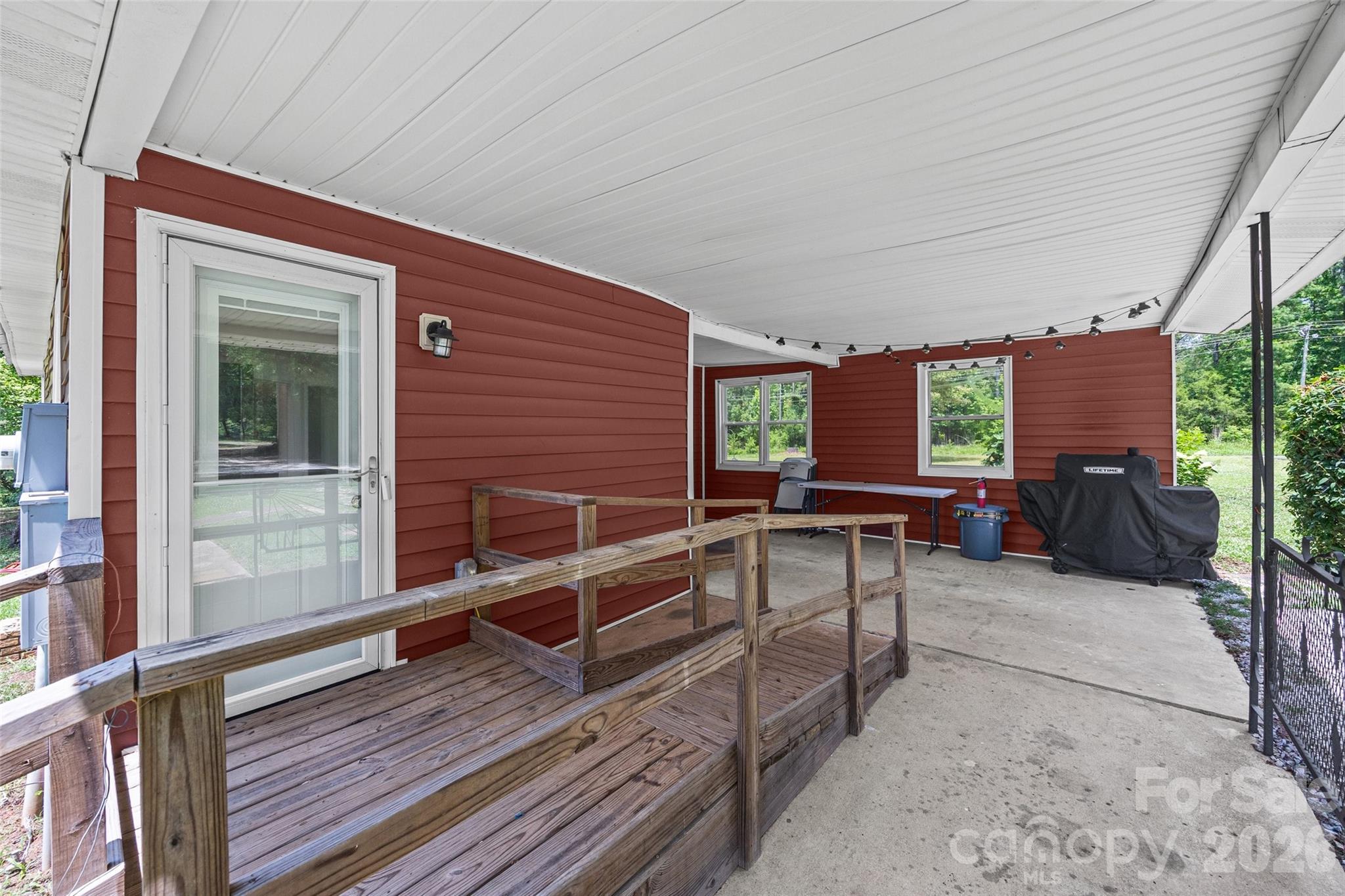 2236 Mountain Gap Road — Richburg