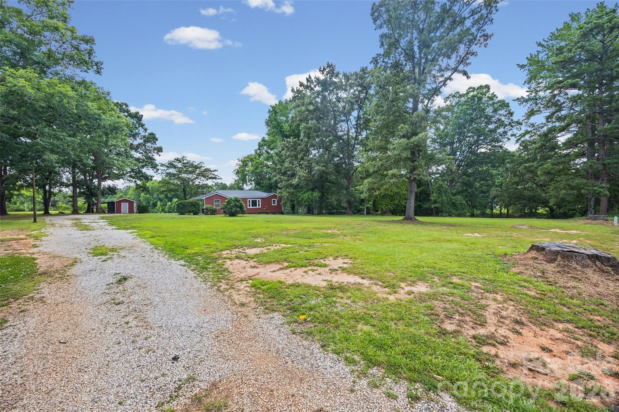 2236 Mountain Gap Road — Richburg