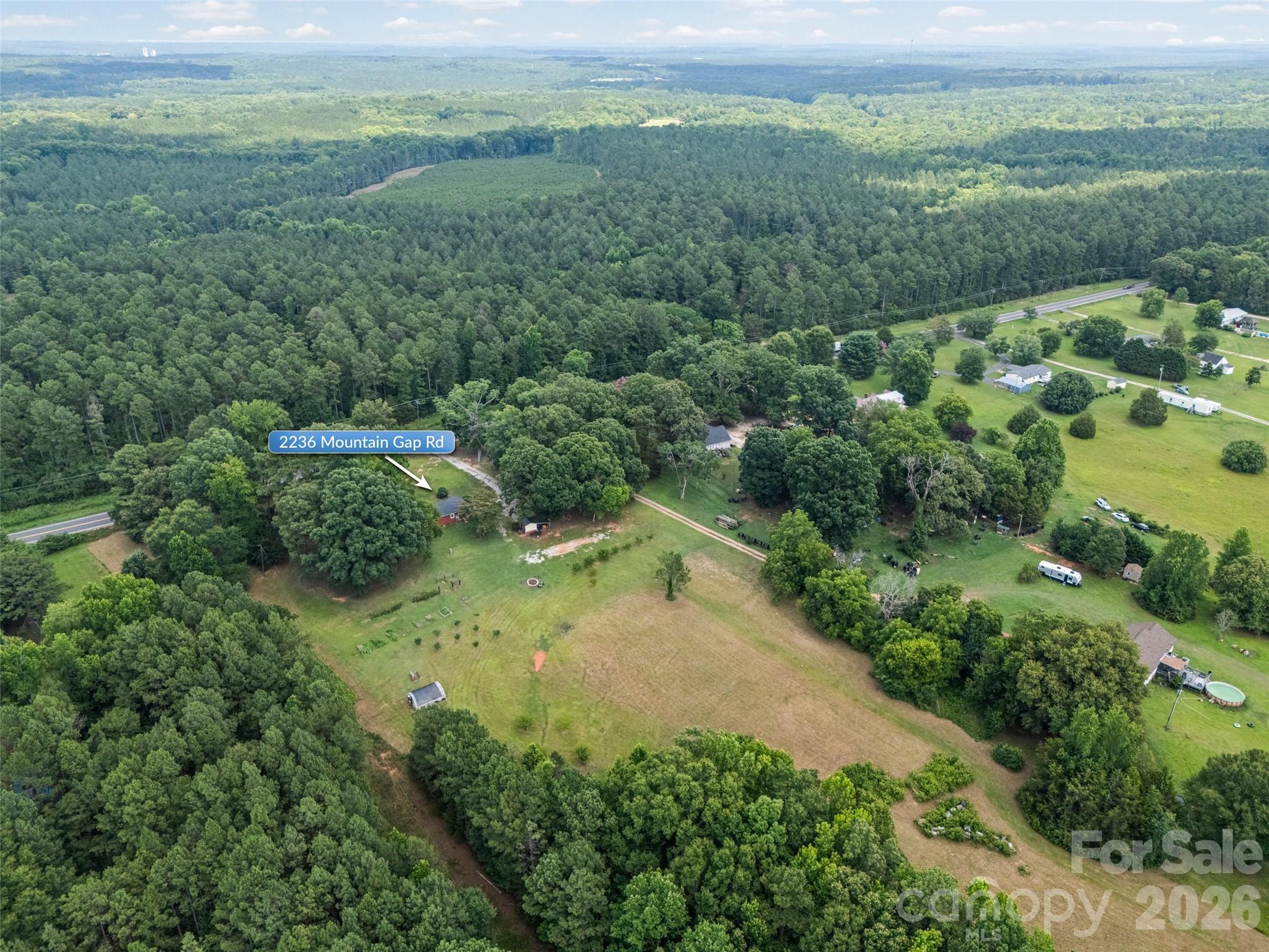 2236 Mountain Gap Road — Richburg