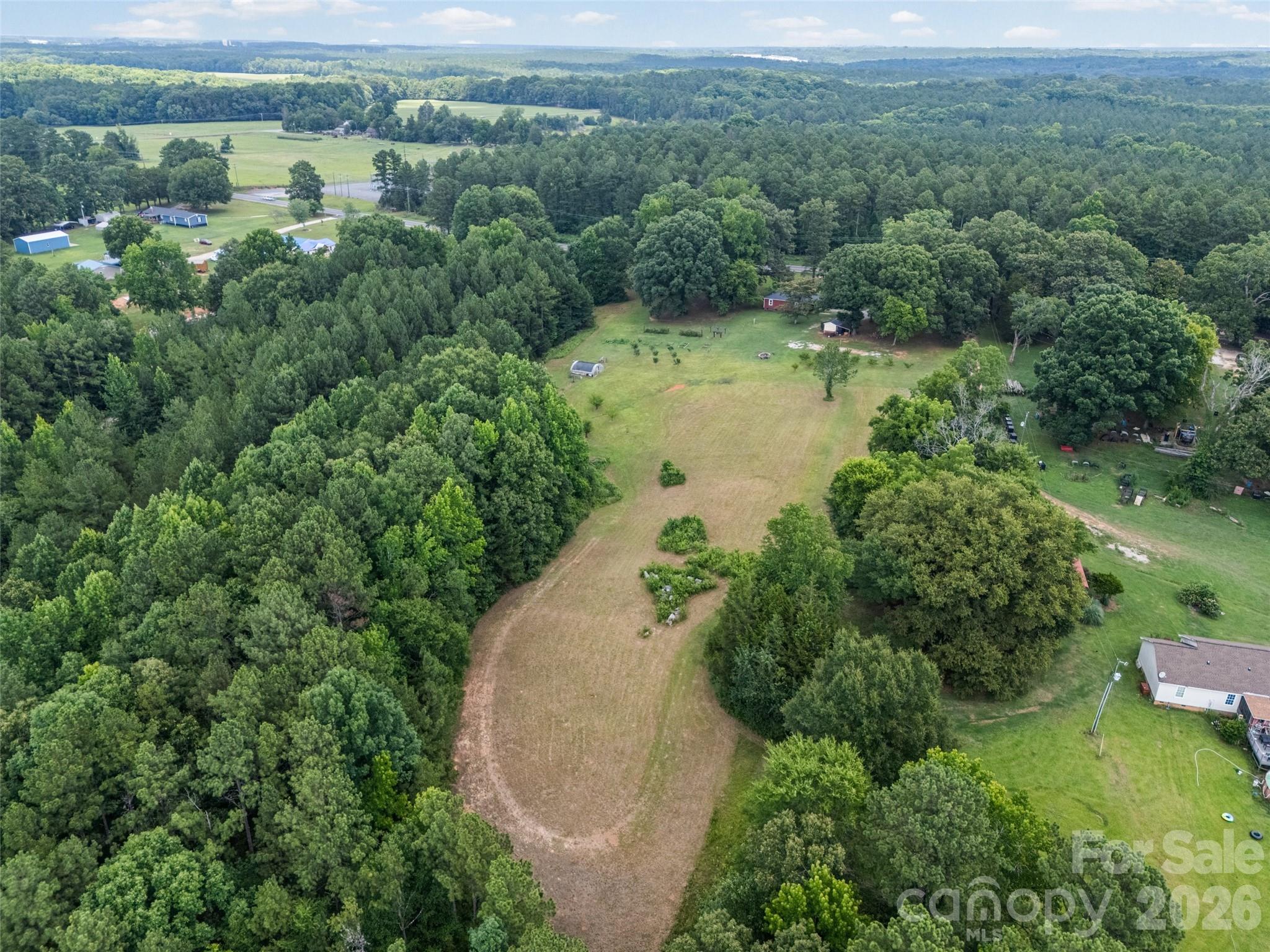 2236 Mountain Gap Road — Richburg