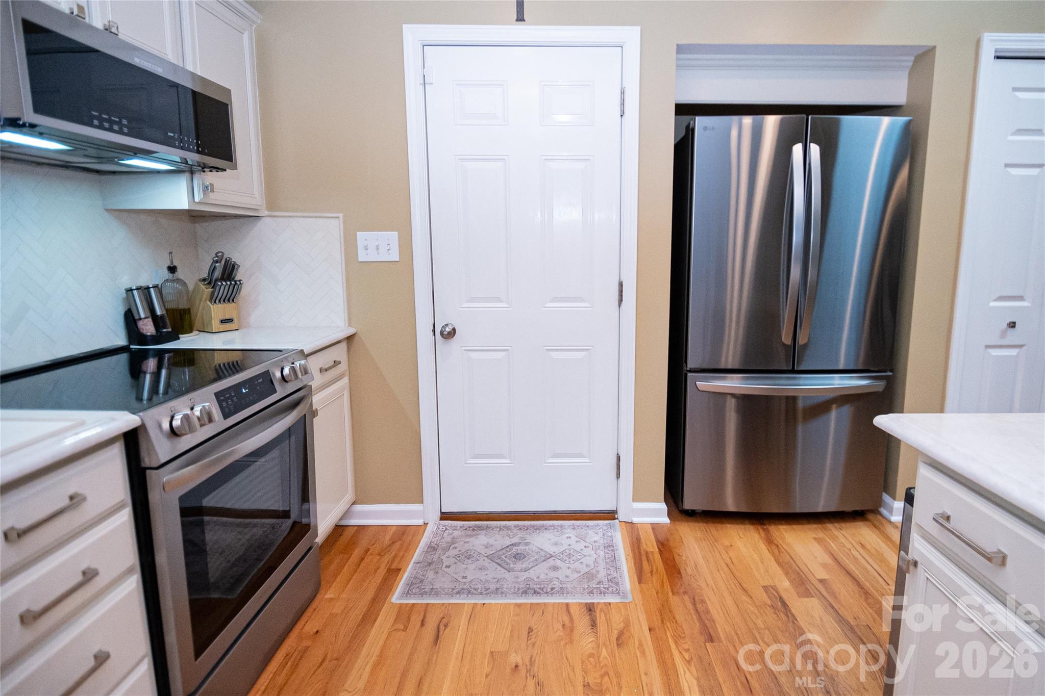 1518 Southpointe Drive — Morganton