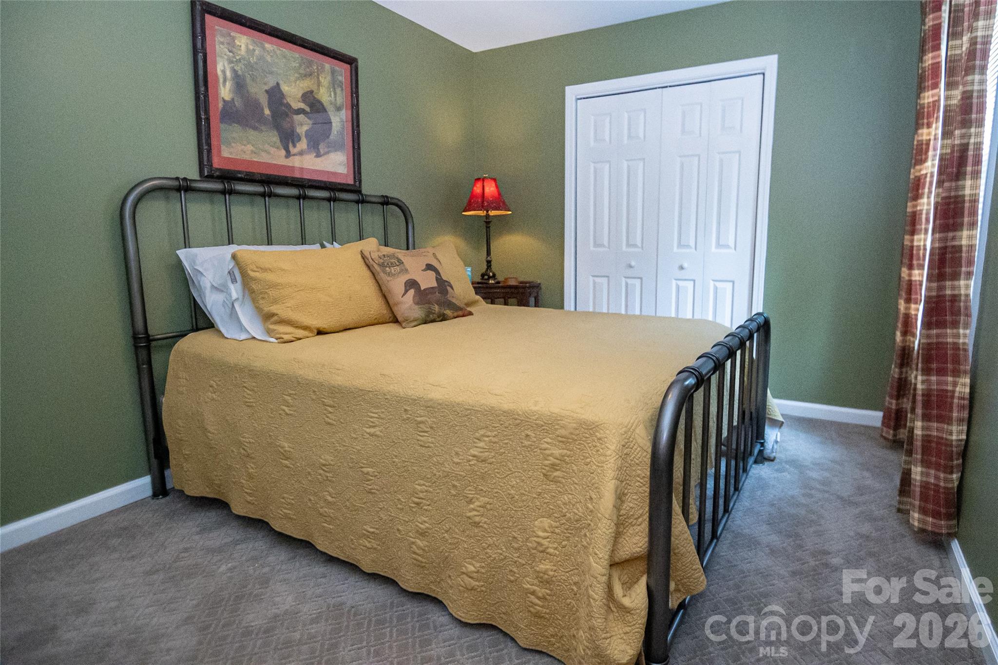 1518 Southpointe Drive — Morganton