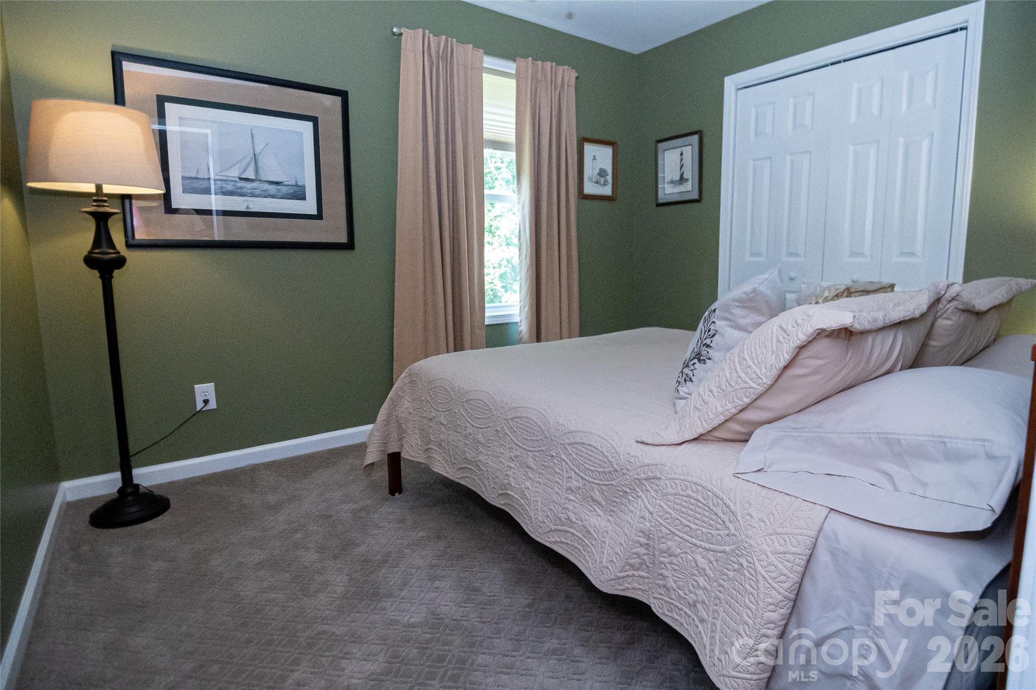 1518 Southpointe Drive — Morganton