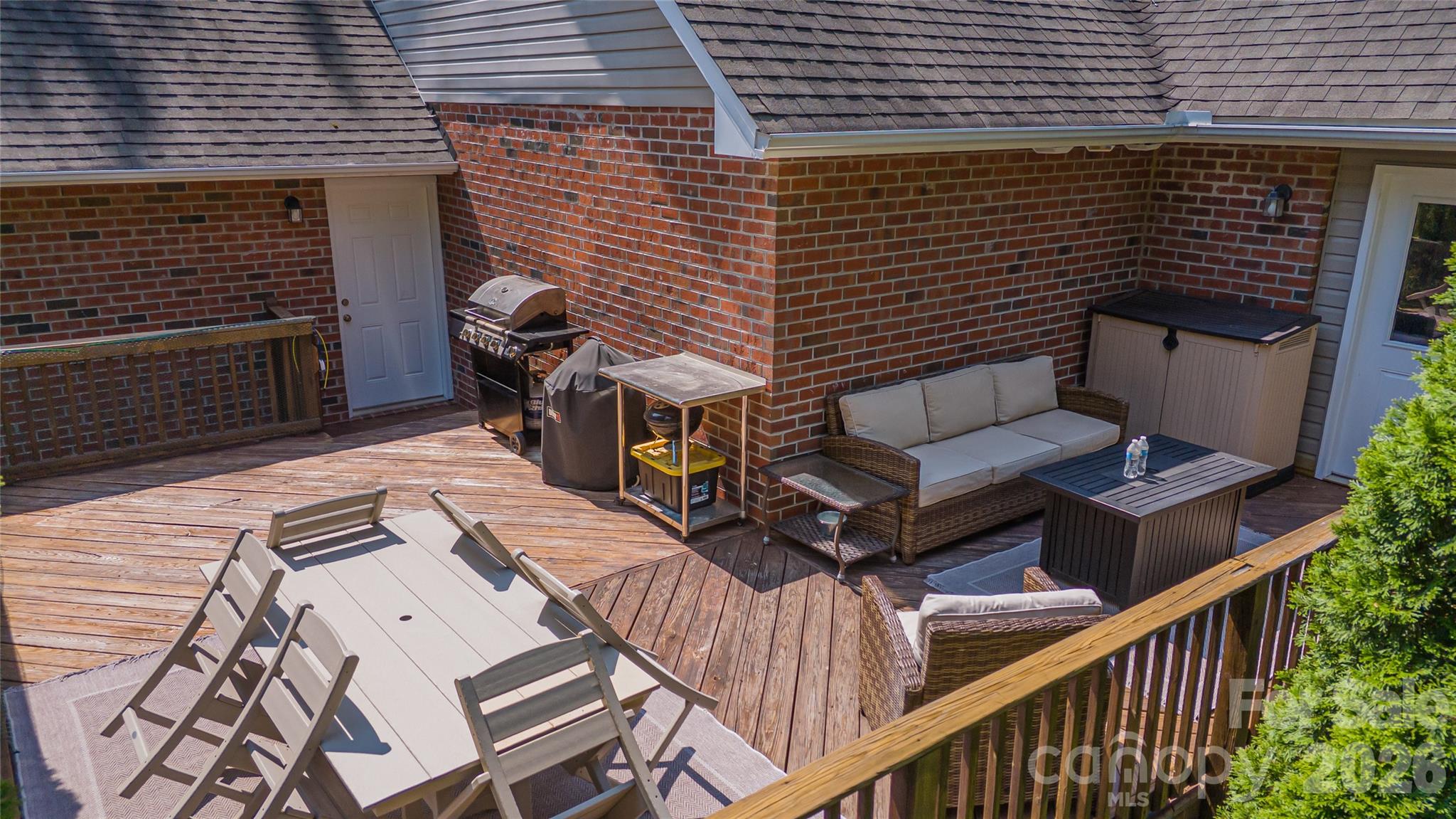 1518 Southpointe Drive — Morganton