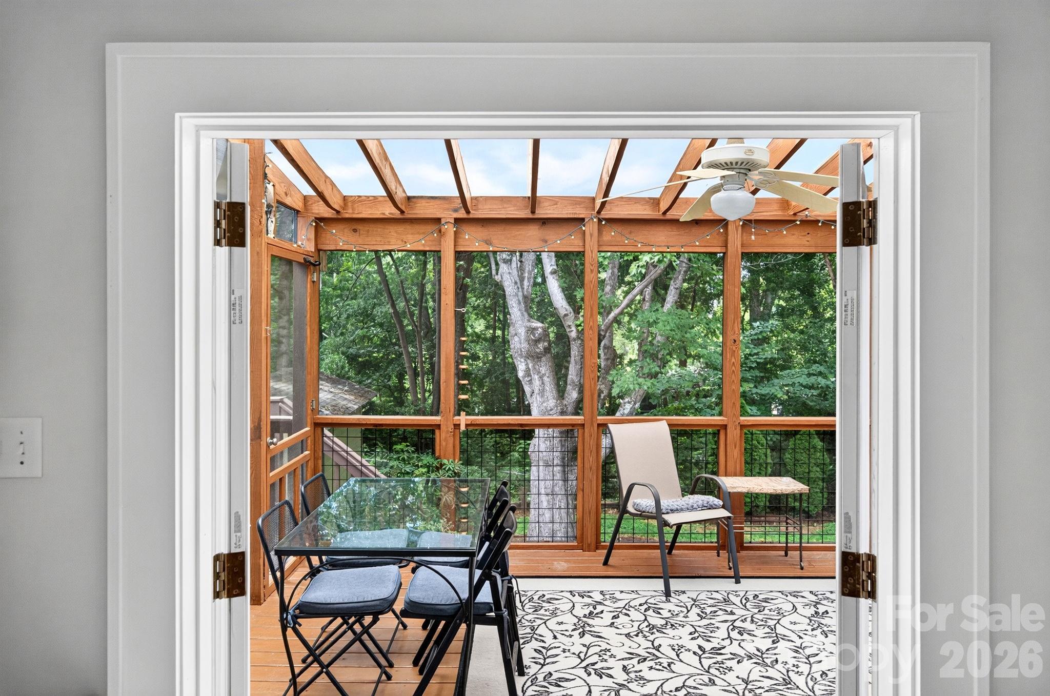 15 Westgate Road — Asheville