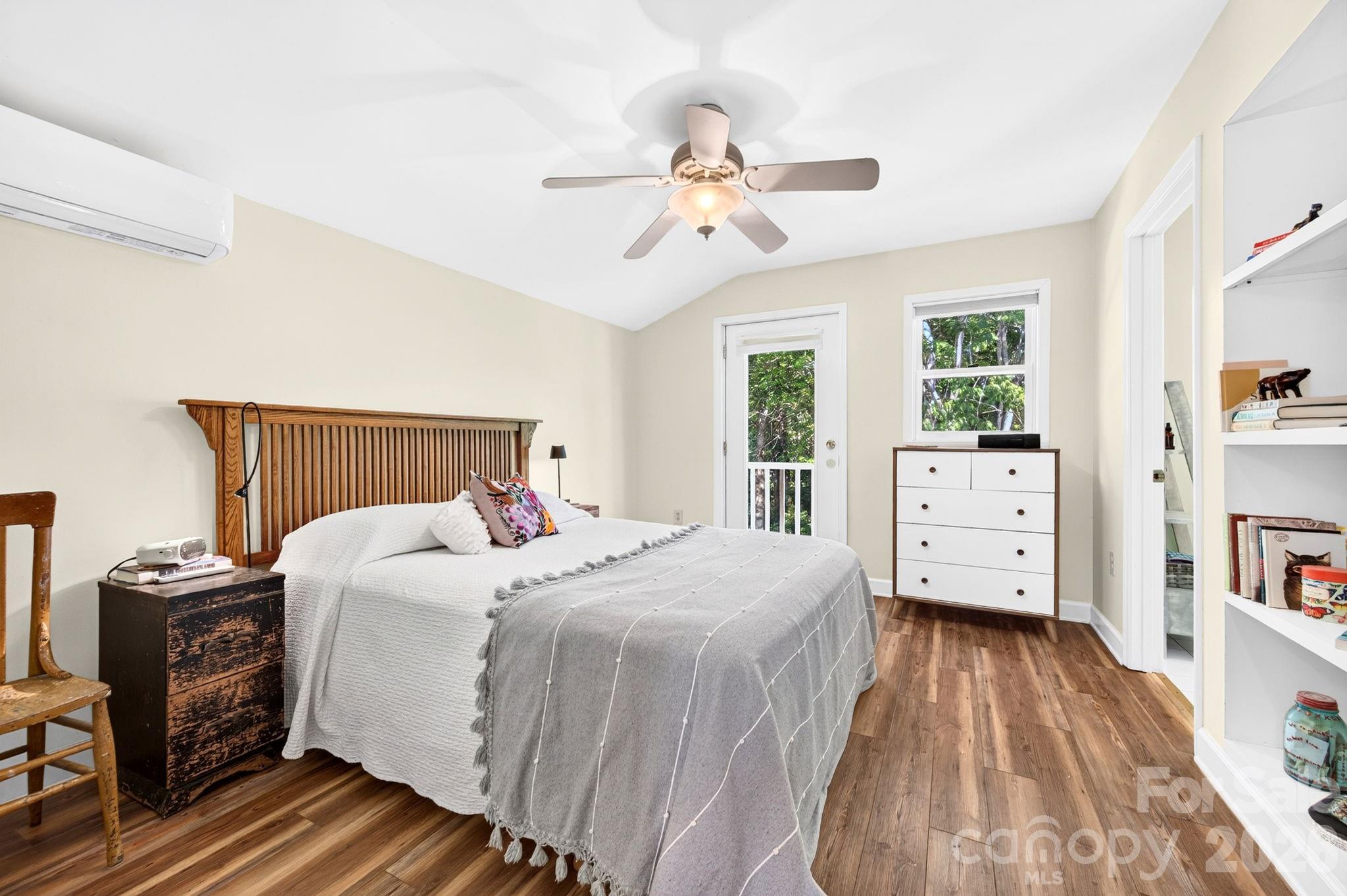 15 Westgate Road — Asheville