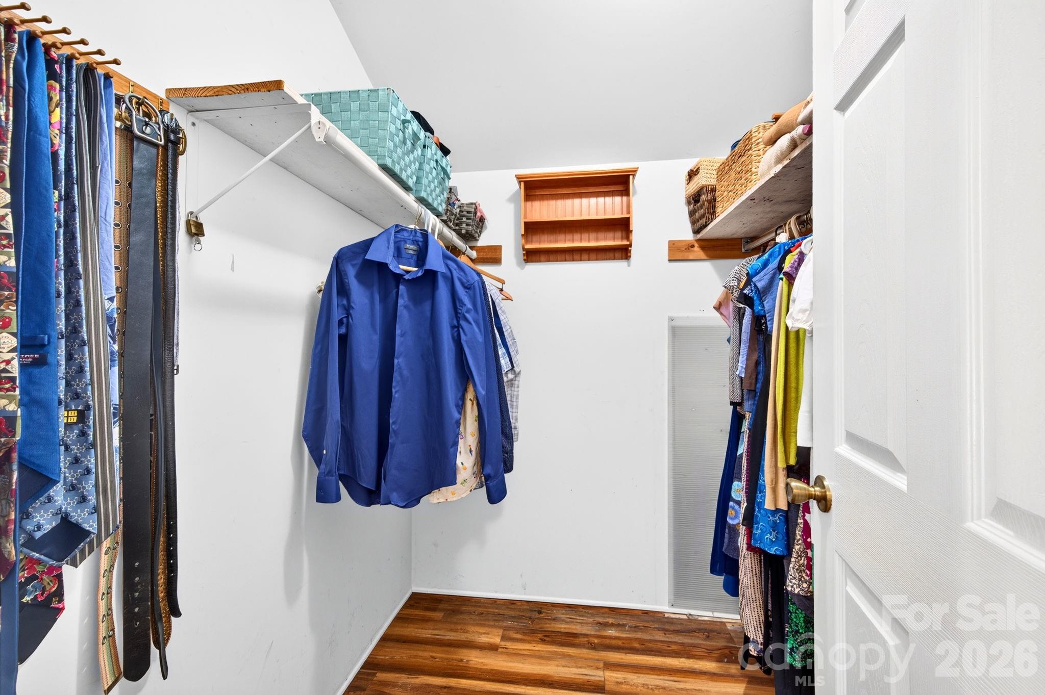 15 Westgate Road — Asheville