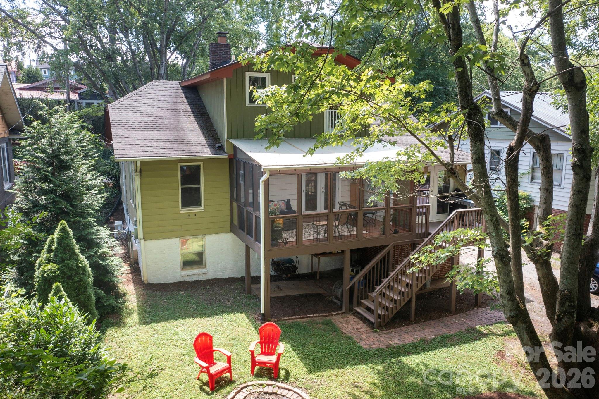 15 Westgate Road — Asheville