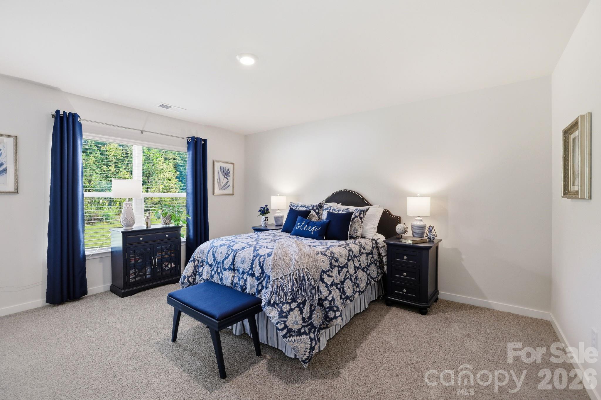 585 N Sparkleberry Street — Chester