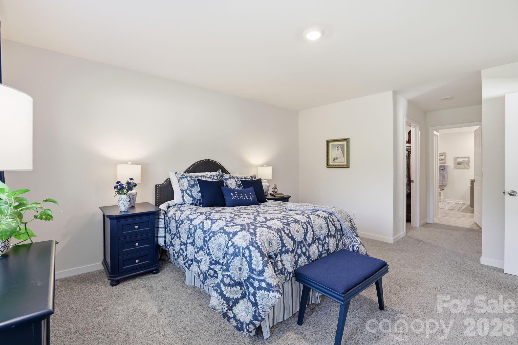 585 N Sparkleberry Street — Chester