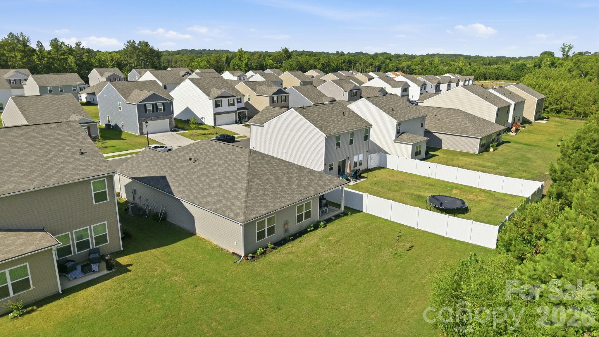 585 N Sparkleberry Street — Chester