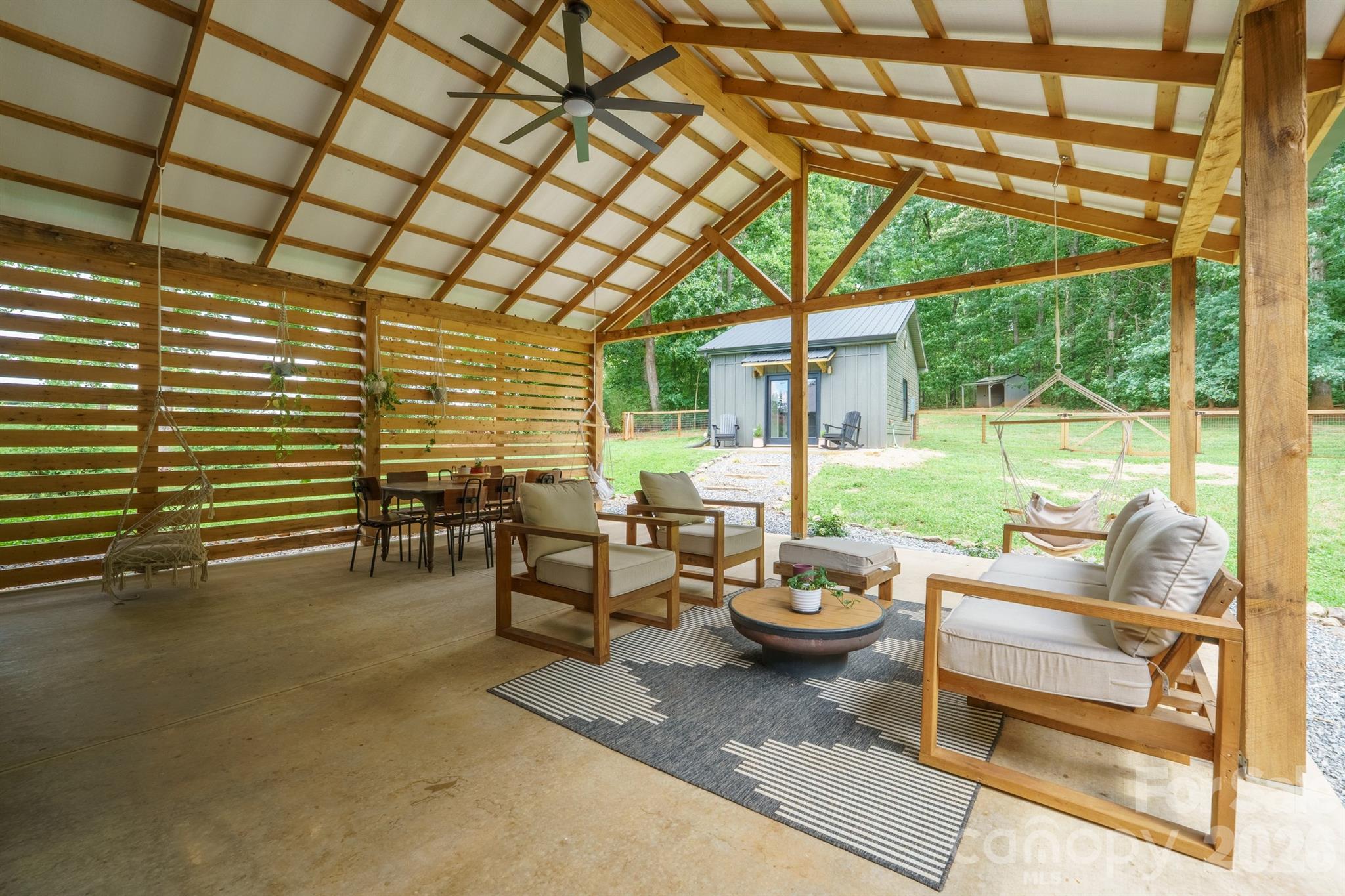785 Midway Road — Statesville