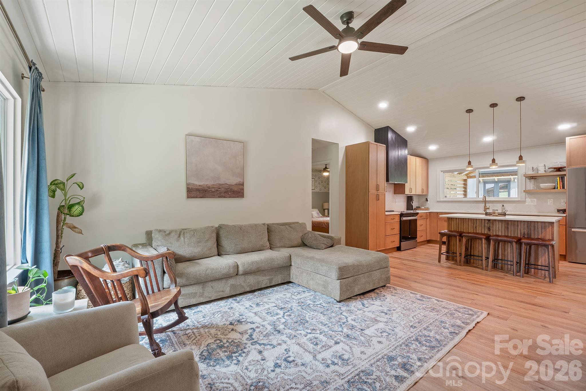 785 Midway Road — Statesville