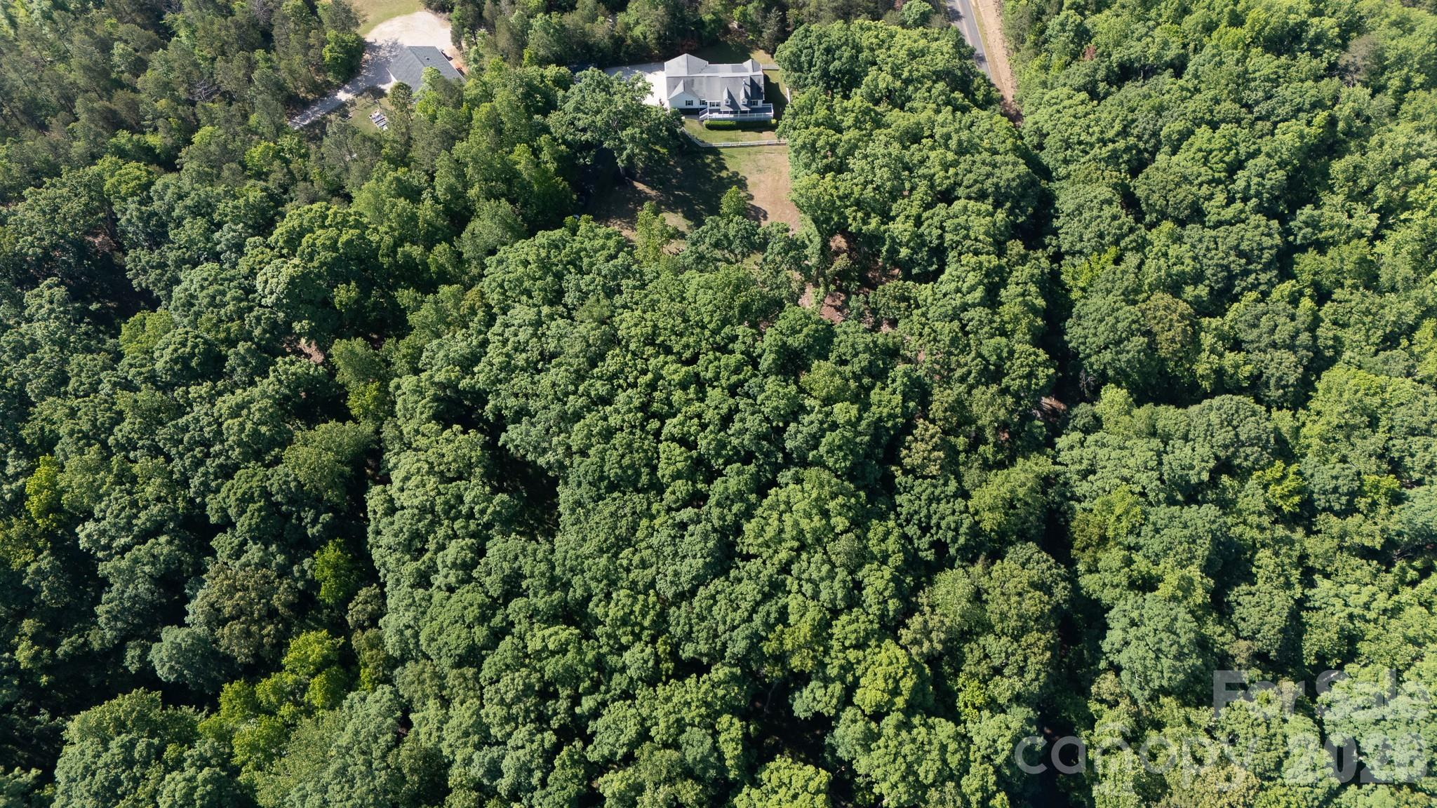 1108 King Road — York